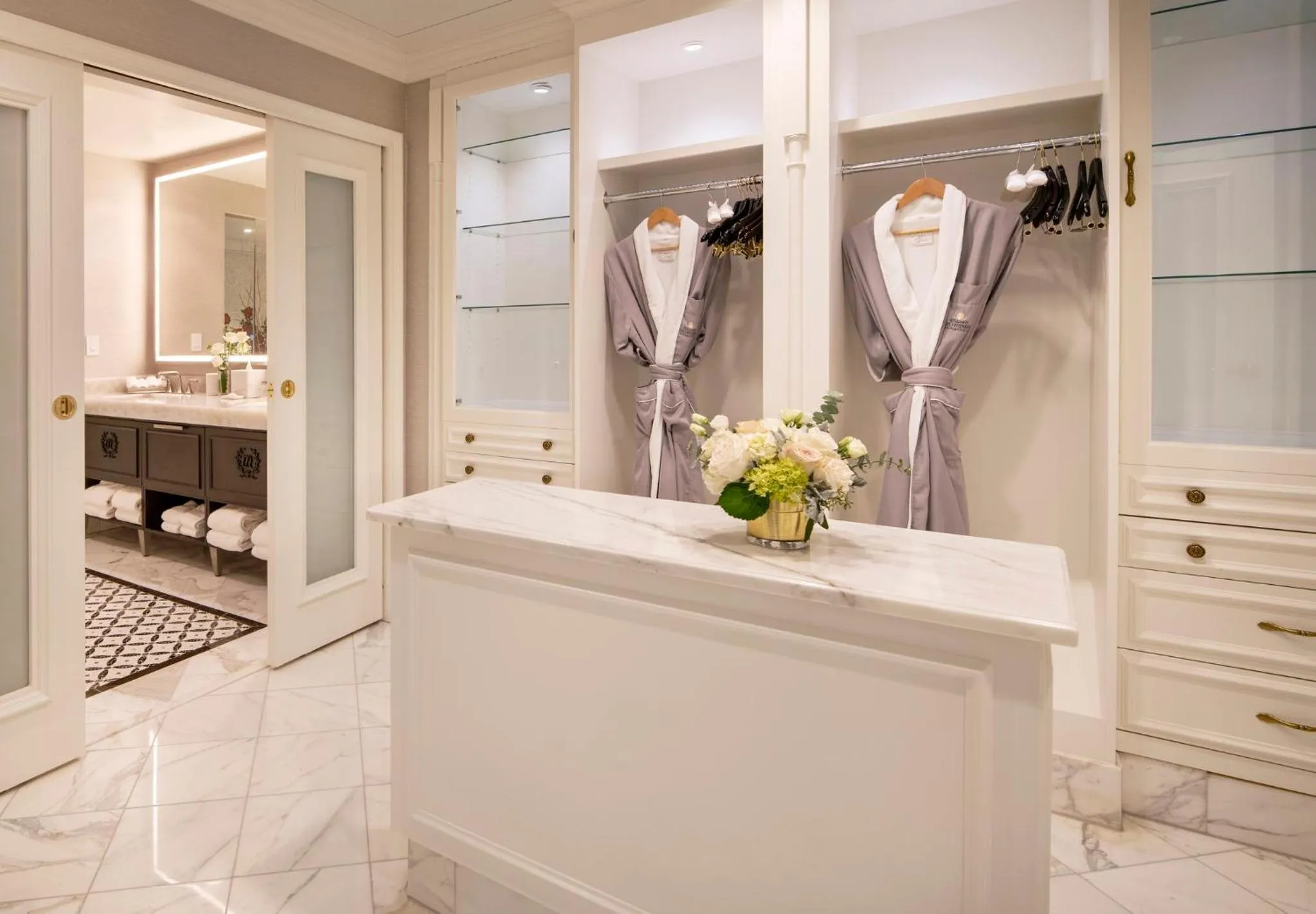 Photo of the whole room in Willard InterContinental Washington by IHG