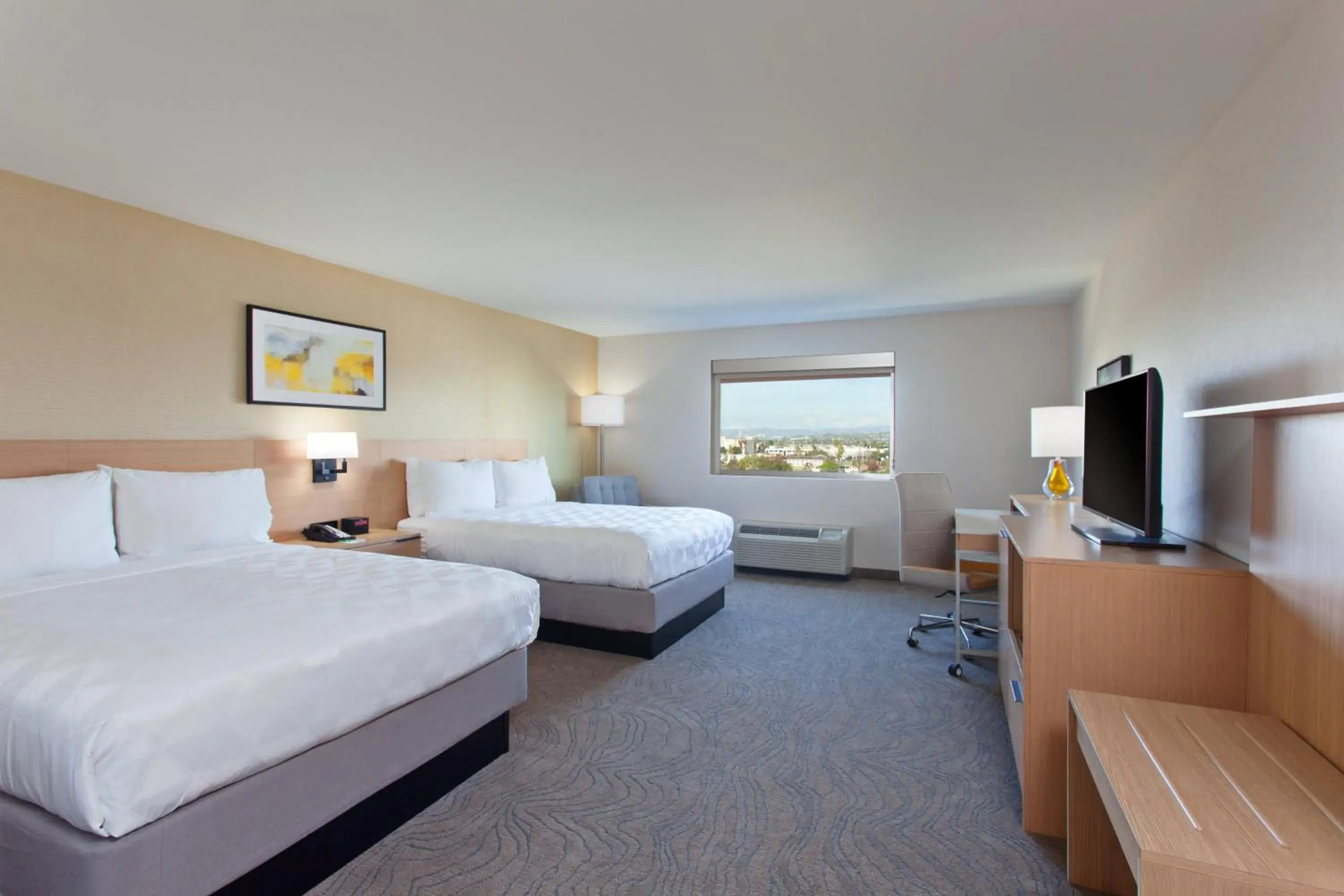 Standard Room with Two Queen Beds in Holiday Inn Los Angeles - LAX Airport by IHG Standard Room with Two Queen Beds in Holiday Inn Los Angeles - LAX Airport by IHG