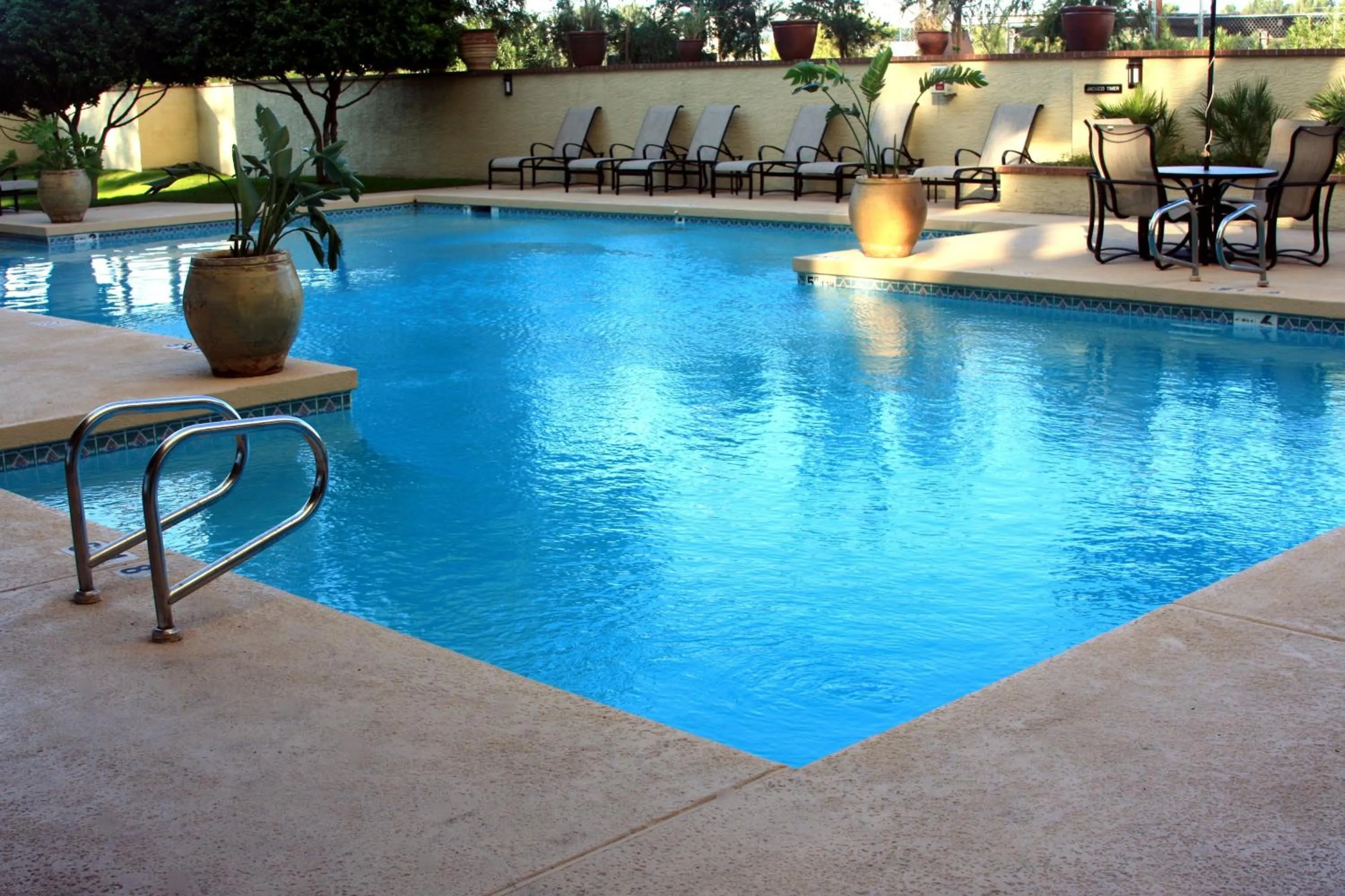 Swimming pool in Crowne Plaza Phoenix Airport - PHX by IHG