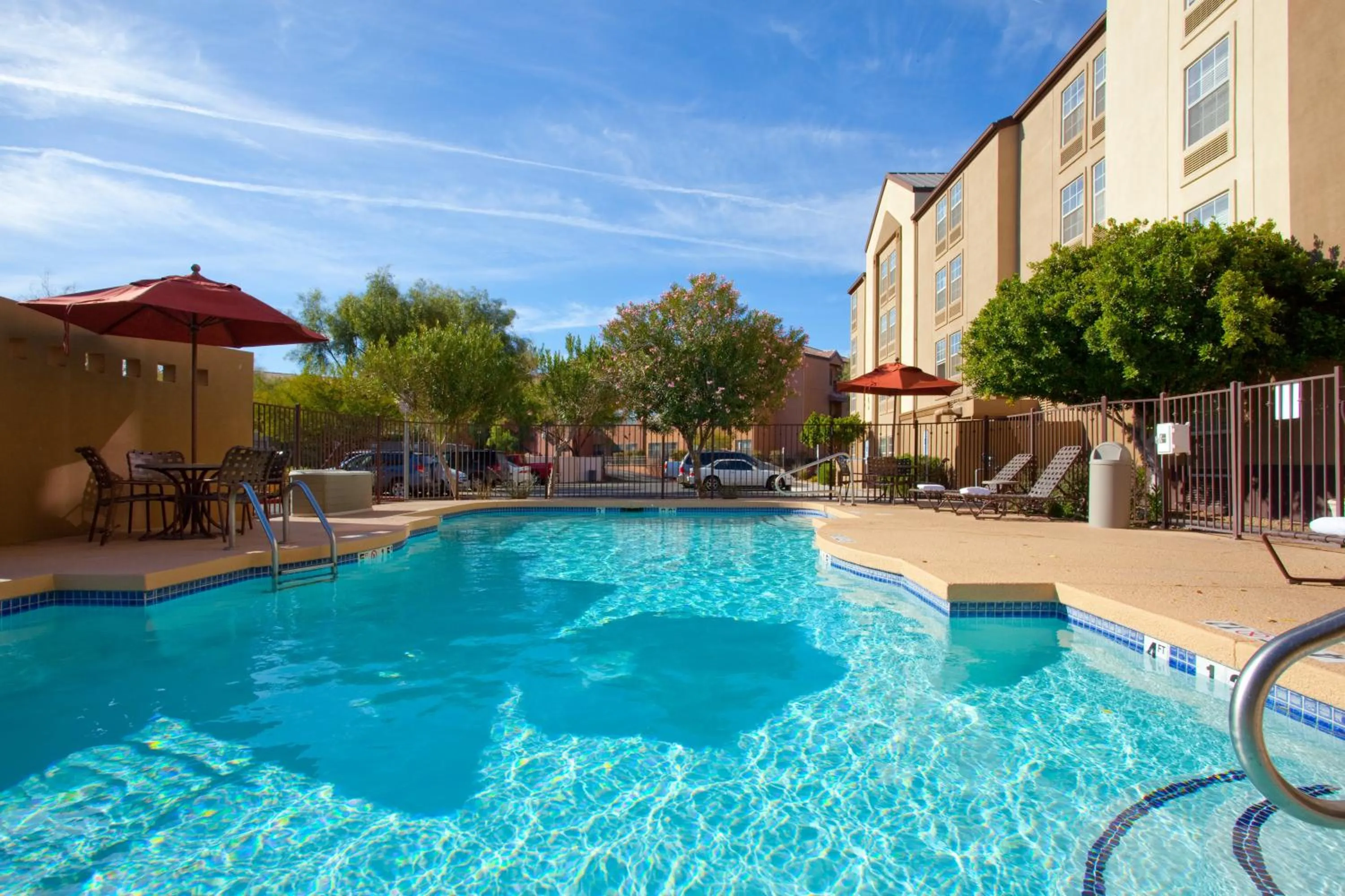 Swimming pool in Holiday Inn Express Phoenix-Airport/University Drive by IHG