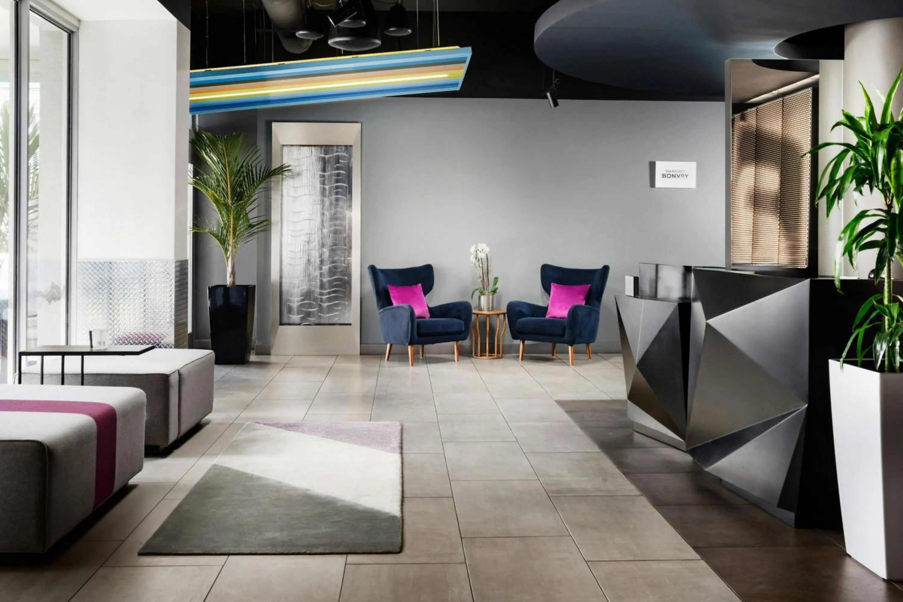 Lobby or reception in Aloft Miami Dadeland