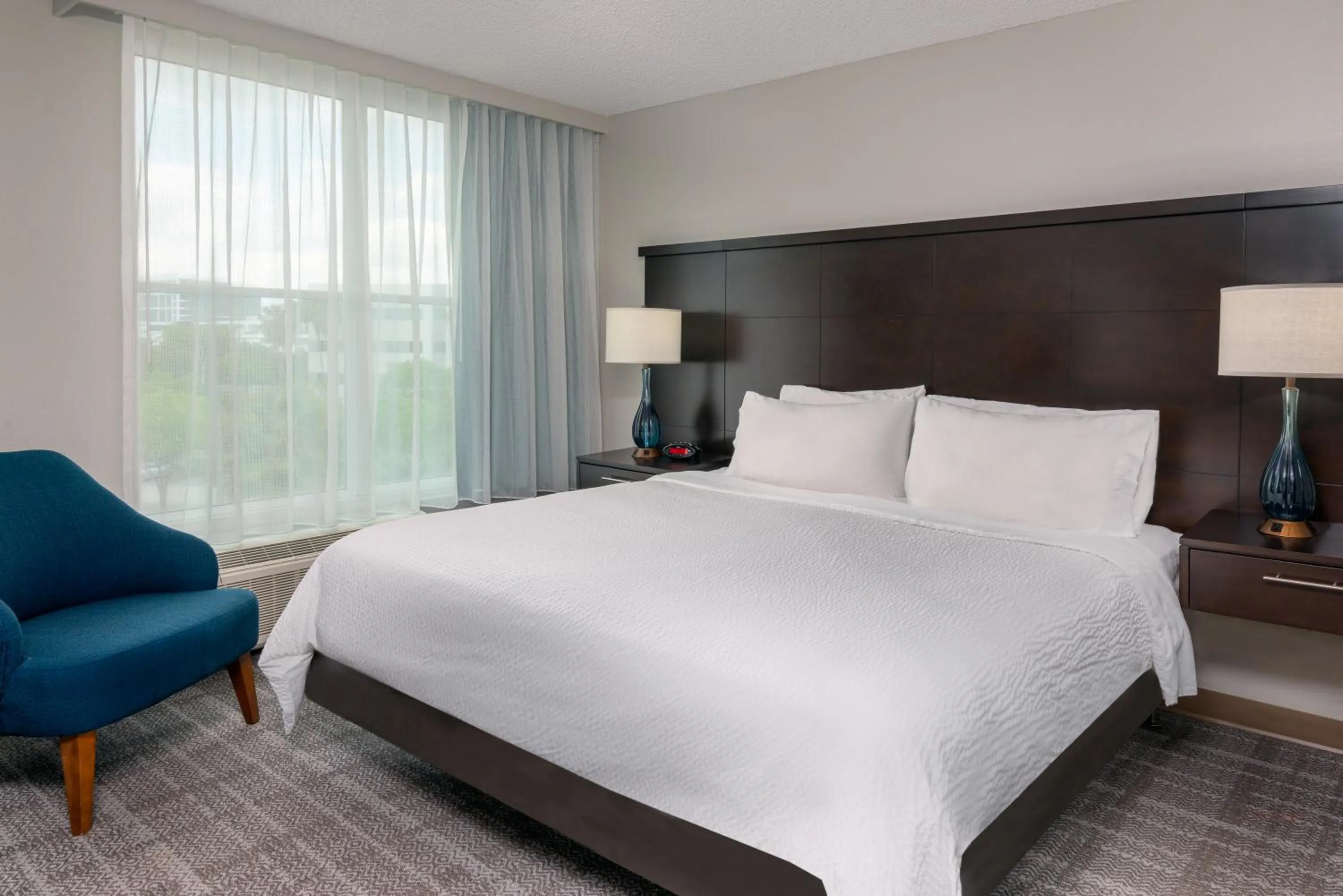 Bed in Staybridge Suites Miami Doral Area by IHG