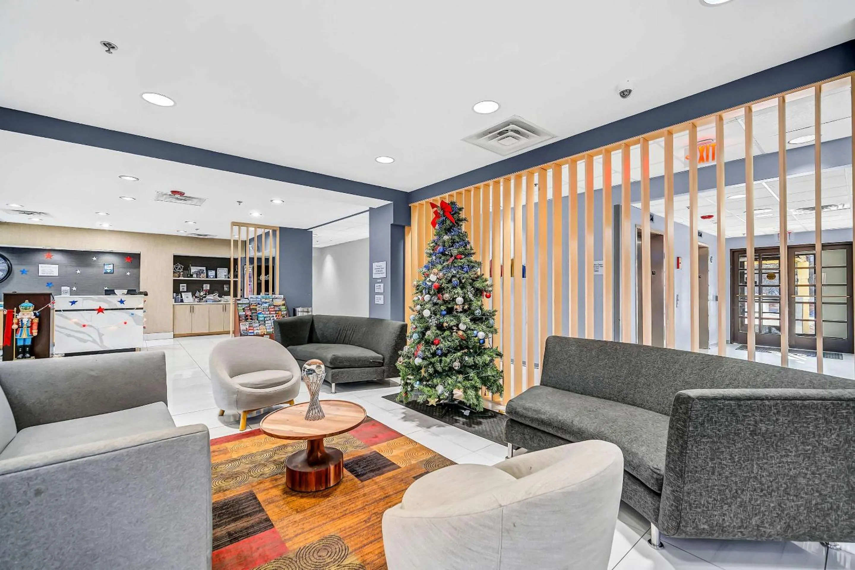 Lobby or reception in Radisson Hotel Schaumburg