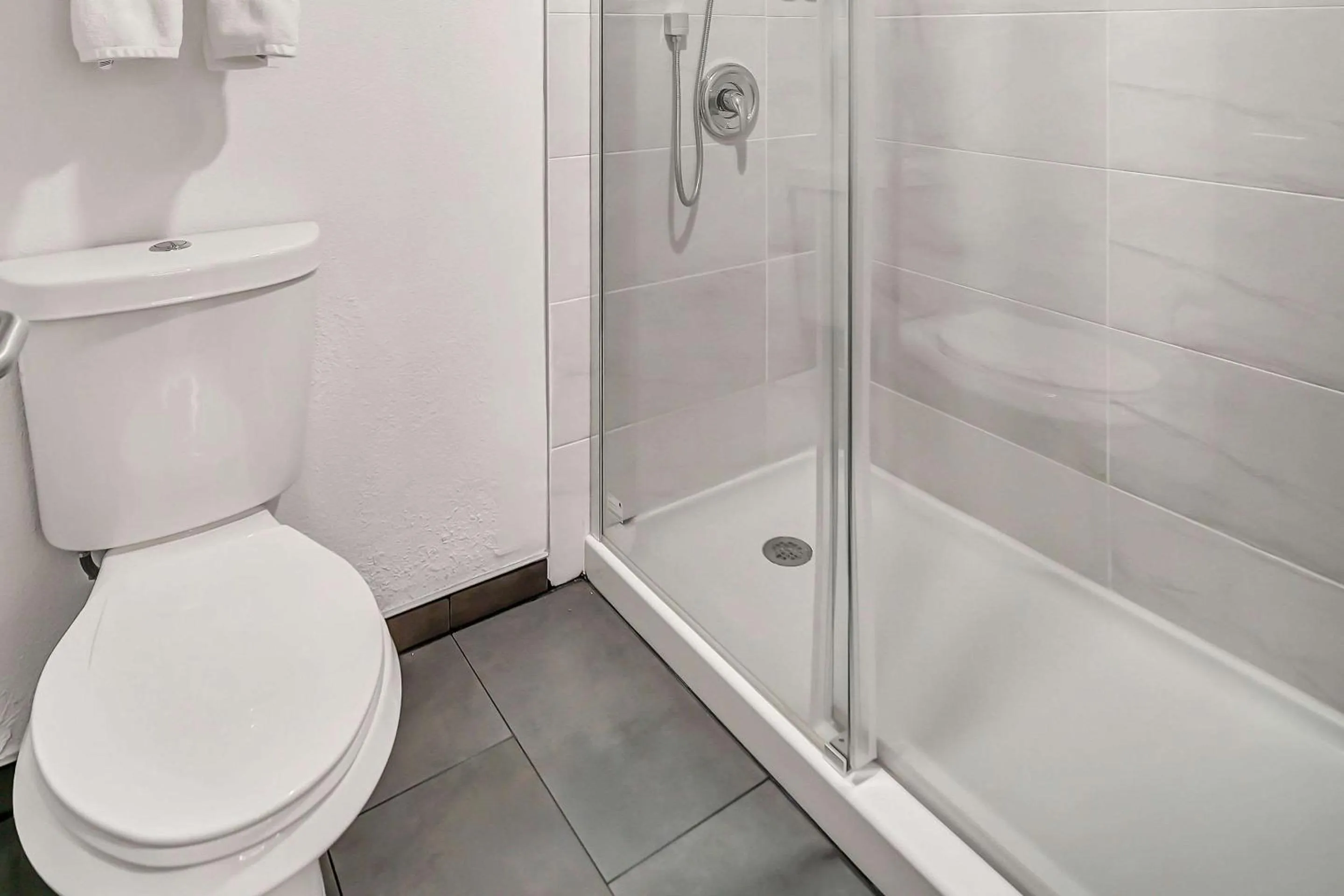 Bedroom in Radisson Hotel Schaumburg