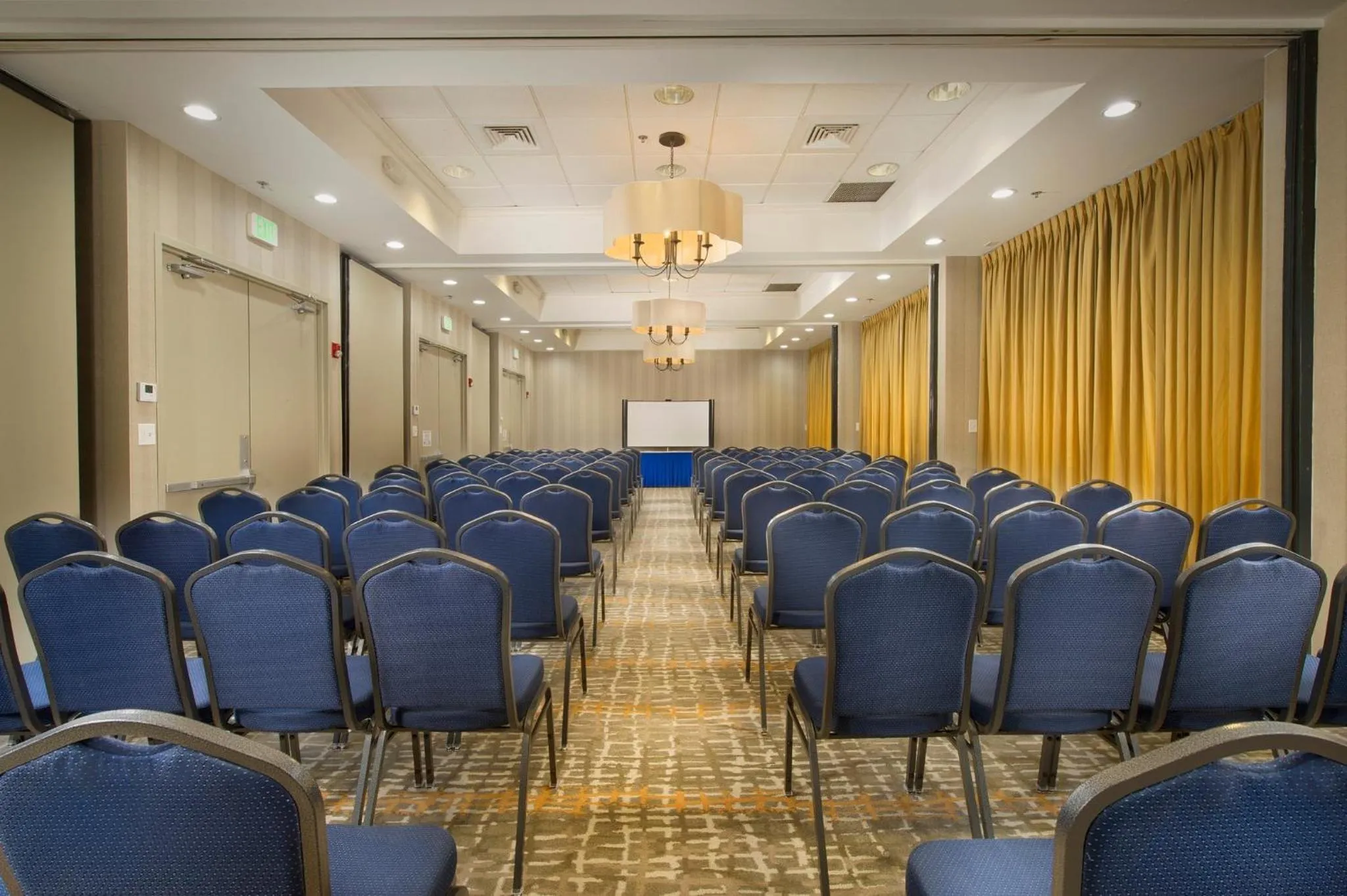 Meeting/conference room in Holiday Inn Miami-Doral Area by IHG