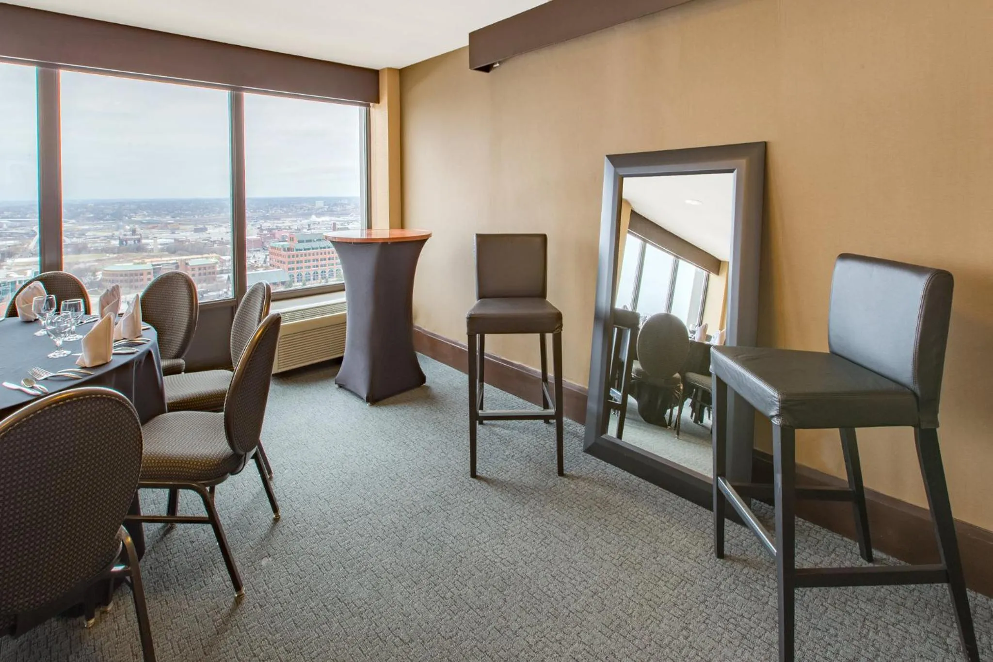 Meeting/conference room in Crowne Plaza Kansas City Downtown by IHG