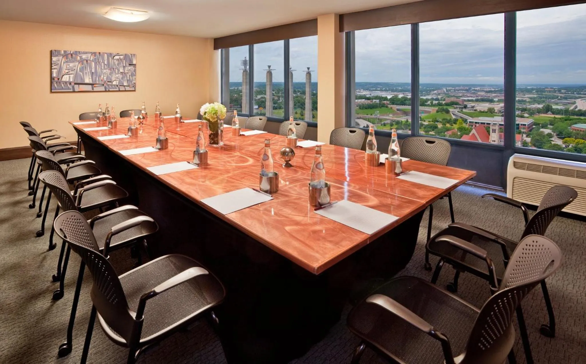 Meeting/conference room in Crowne Plaza Kansas City Downtown by IHG