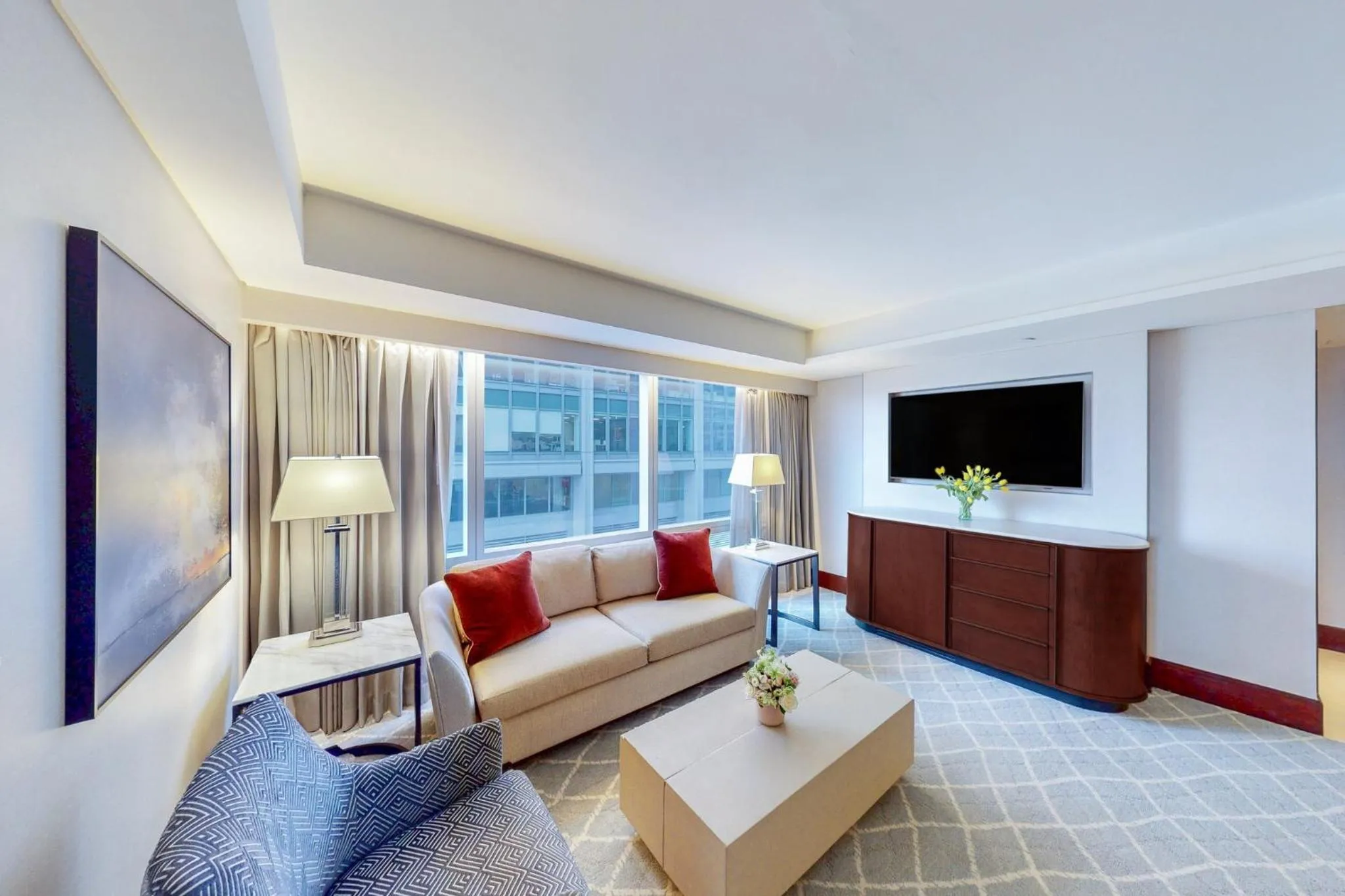 Photo of the whole room in InterContinental Boston by IHG