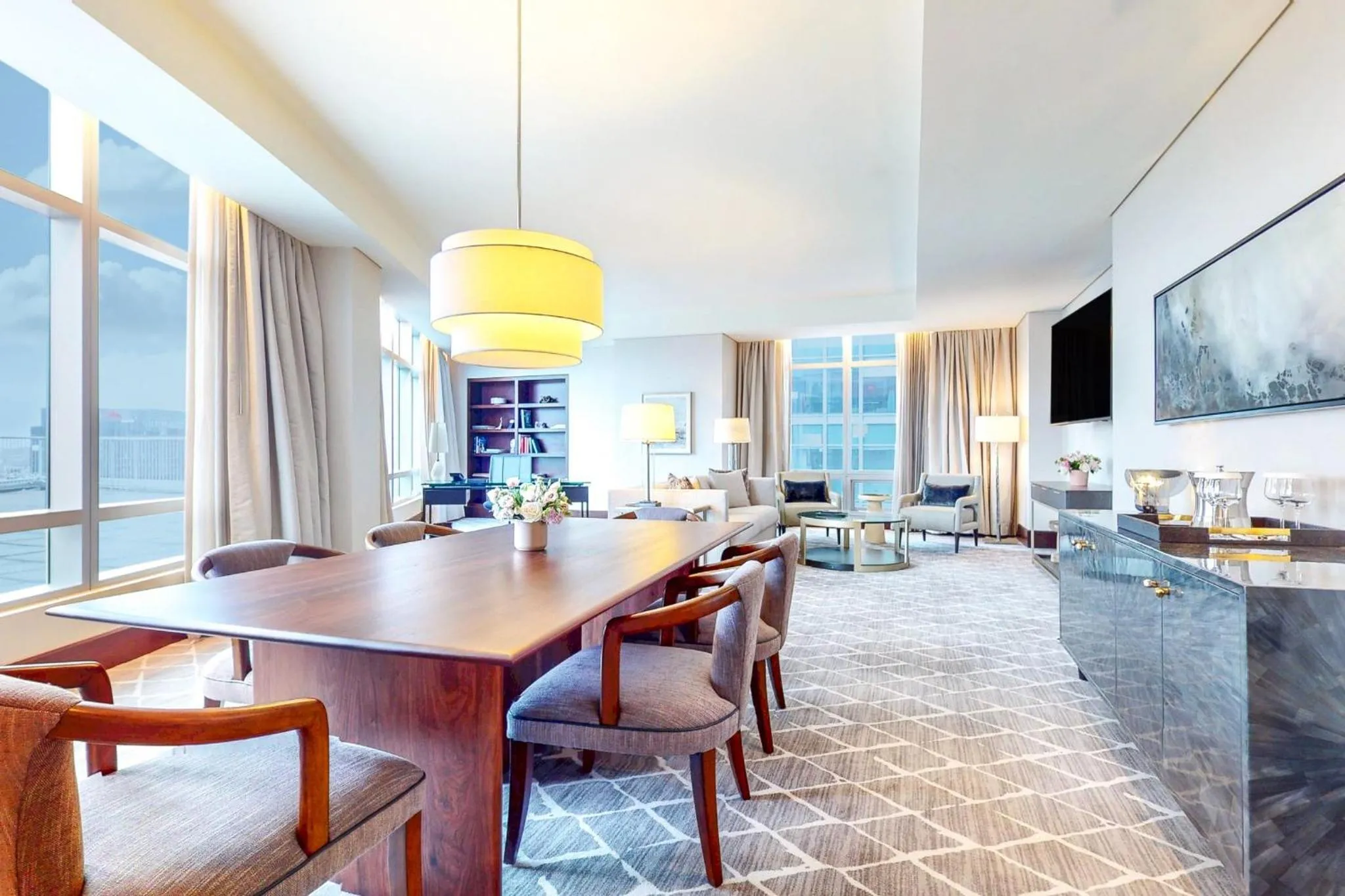 Photo of the whole room in InterContinental Boston by IHG