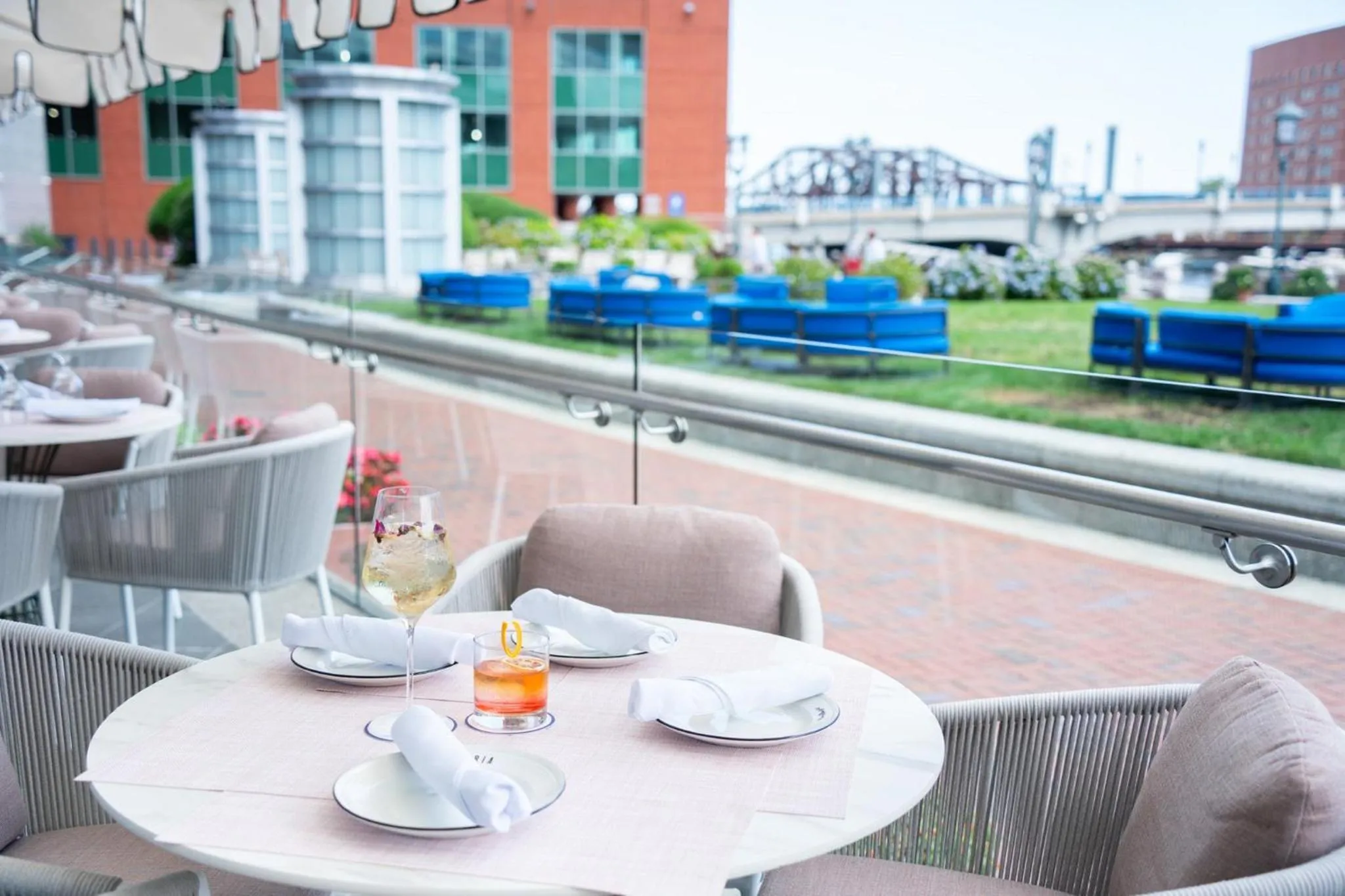 Restaurant/places to eat in InterContinental Boston by IHG