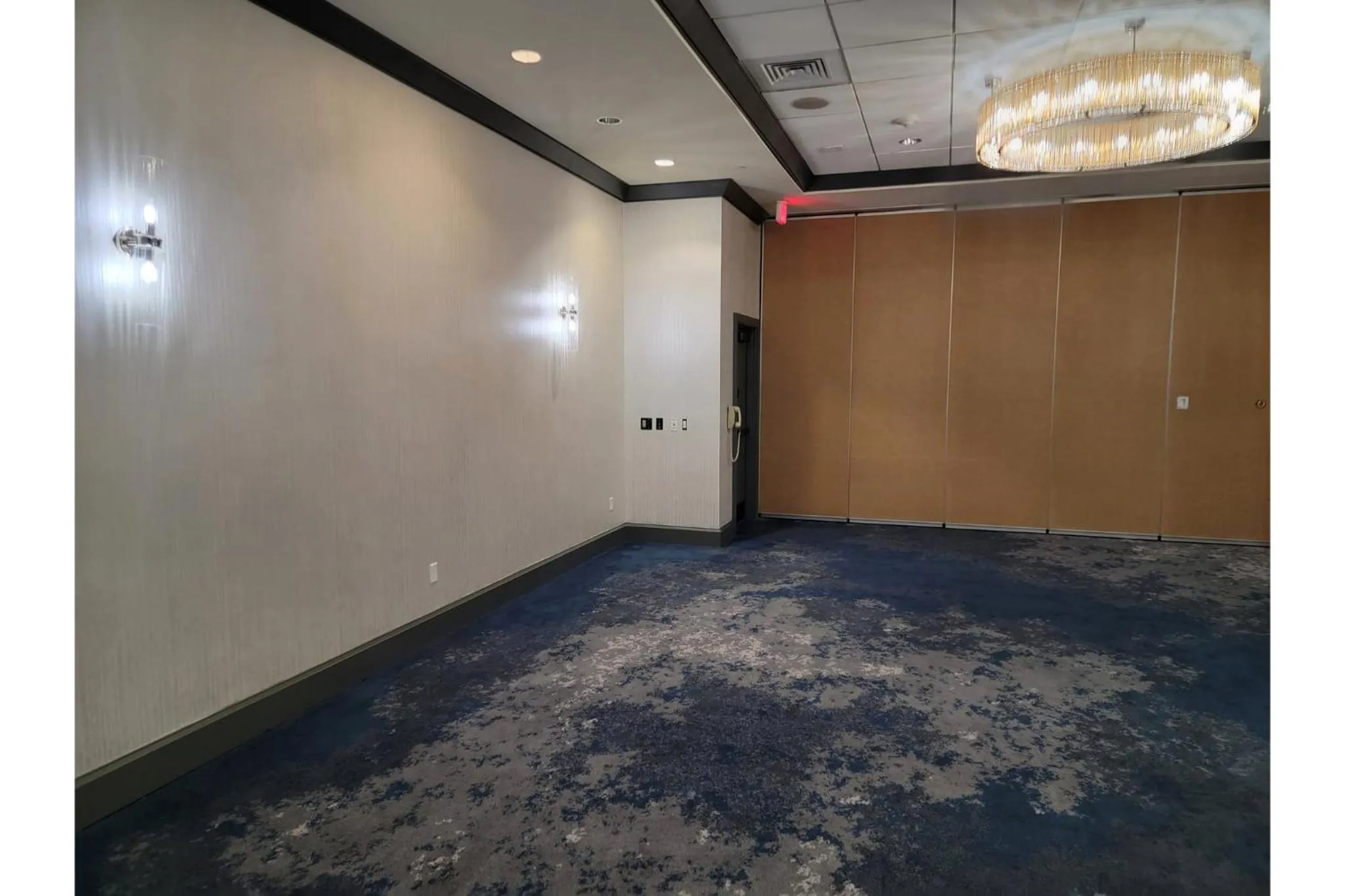 Meeting/conference room in Crowne Plaza Dallas Downtown by IHG