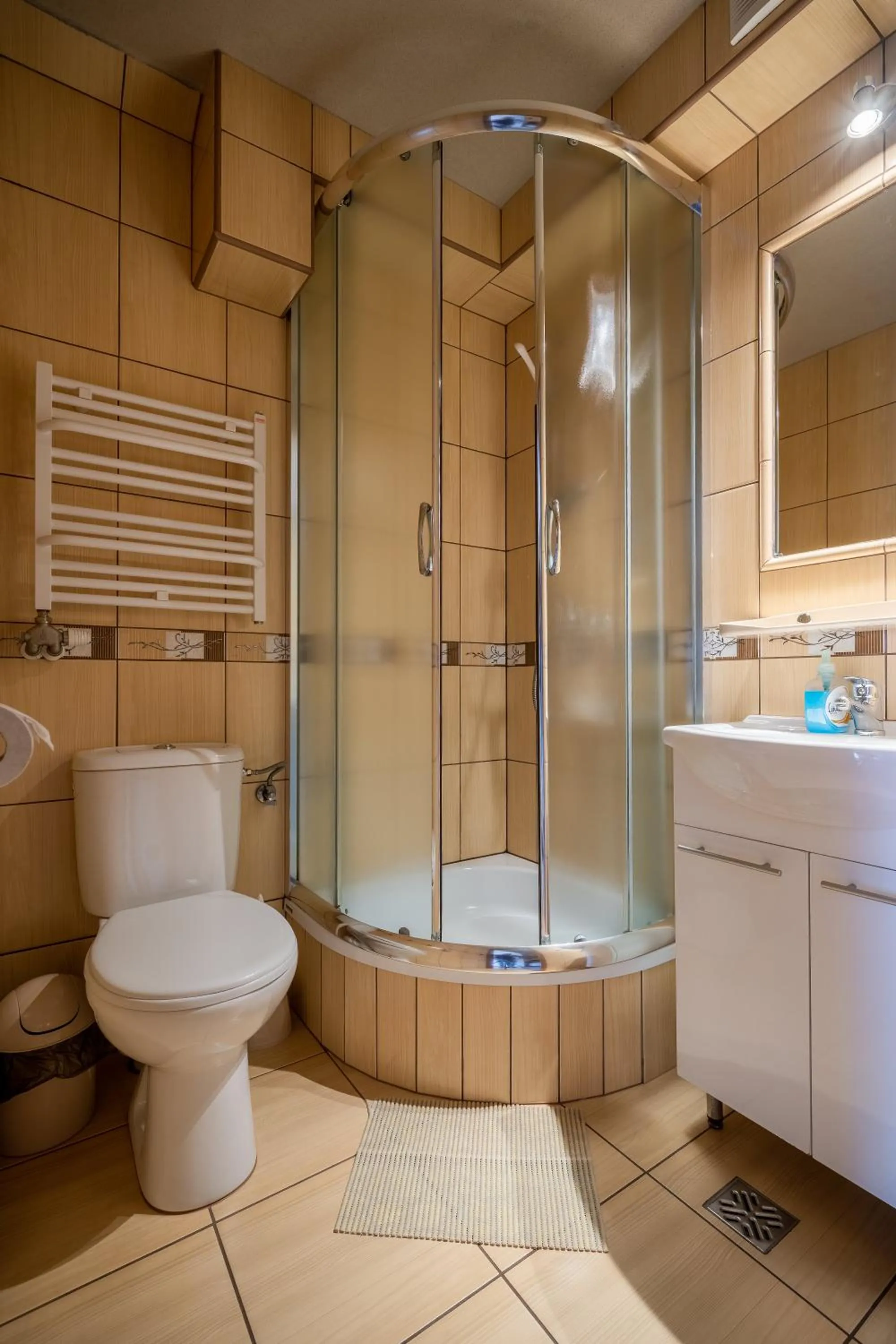 Shower in Willa Majerczyk