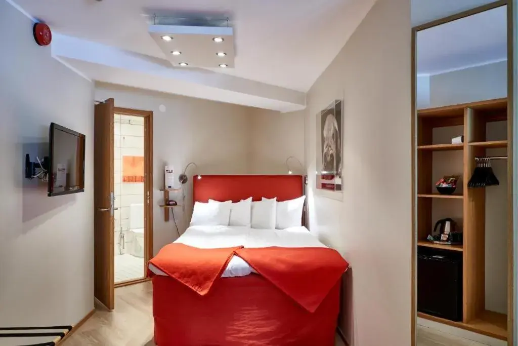 Small Double Room in Hotell Stadsparken Small Double Room in Hotell Stadsparken