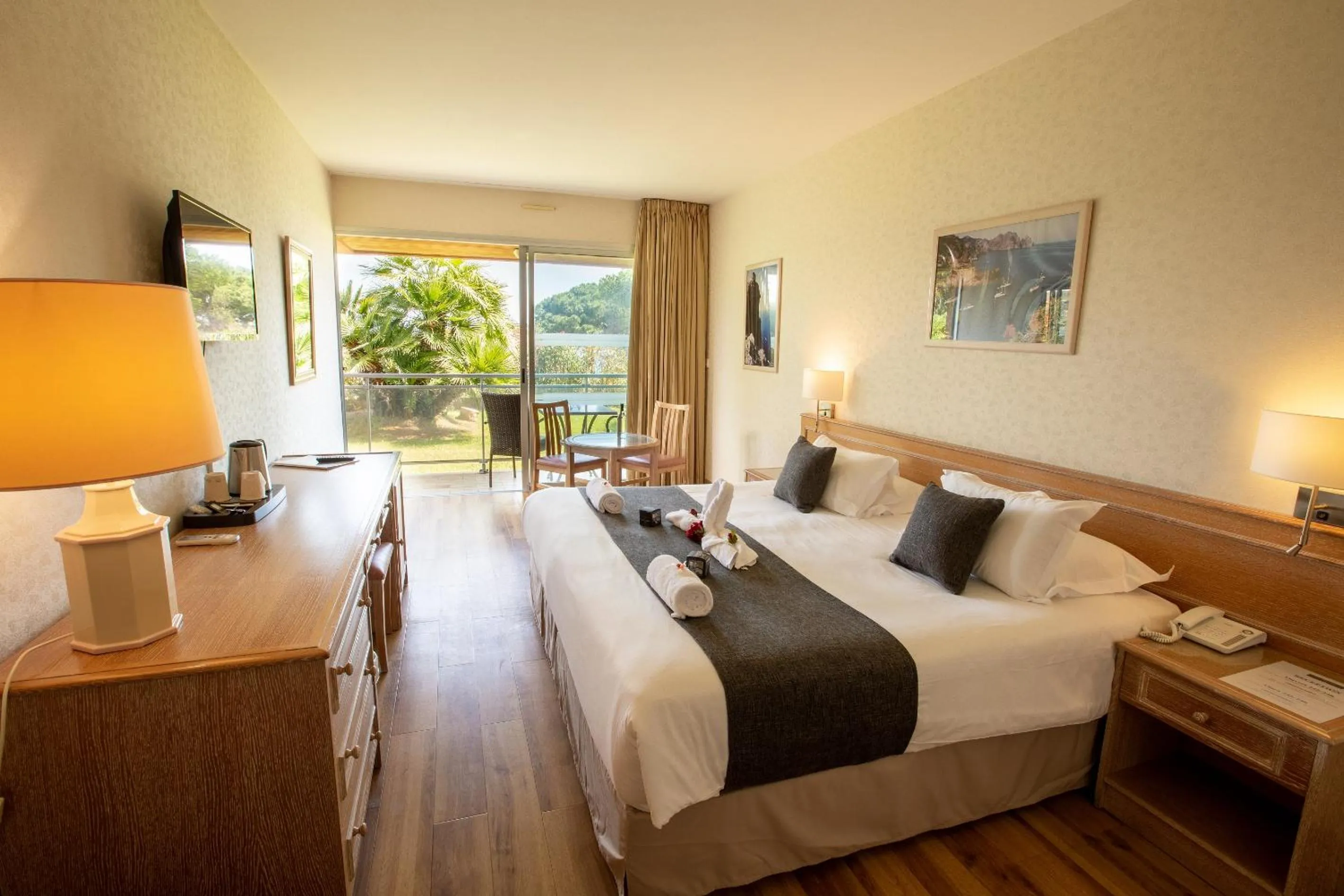 Photo of the whole room, Bed in Hôtel La Pinède