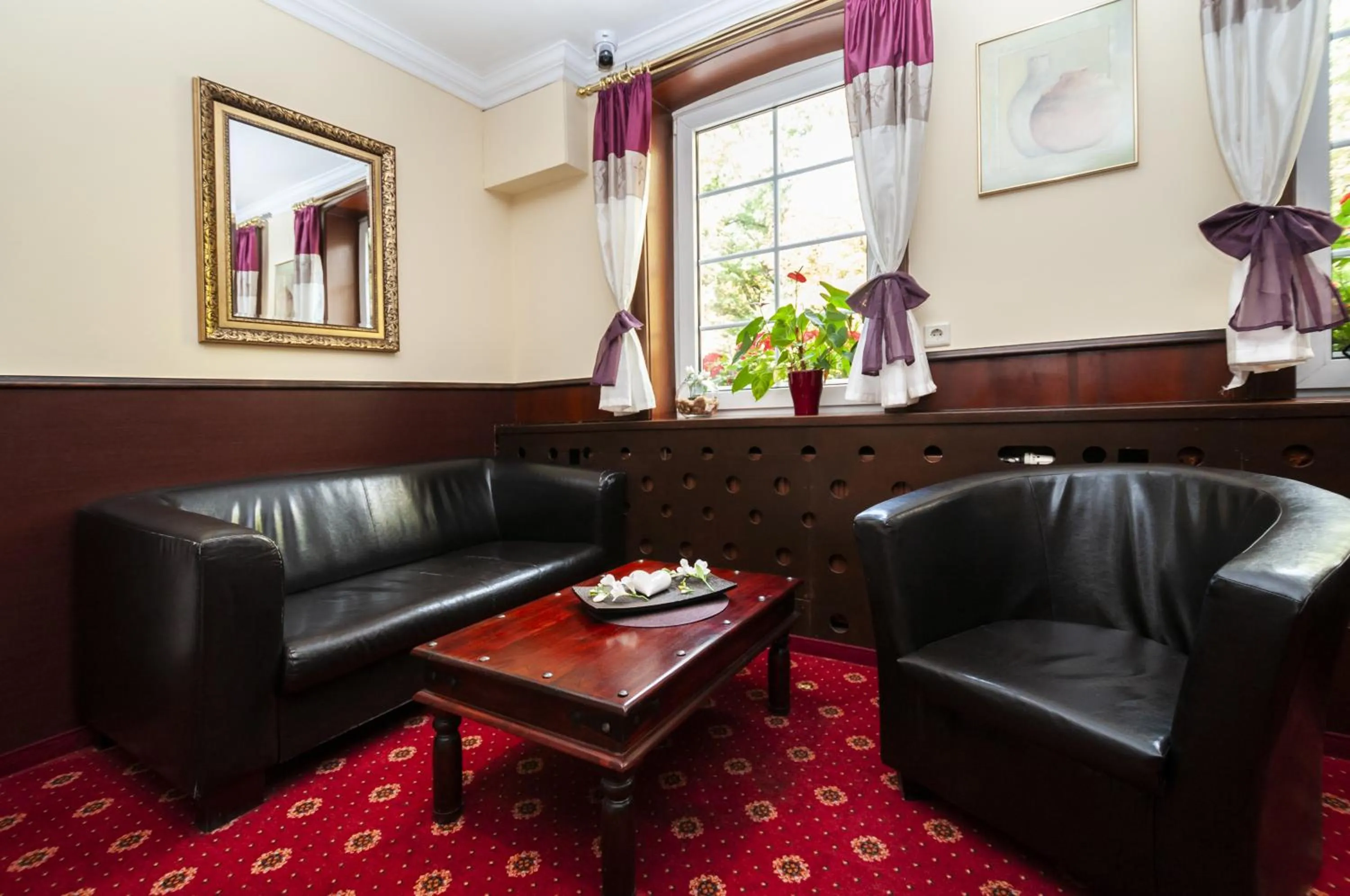 Lobby or reception in Hotel Grüne Tanne