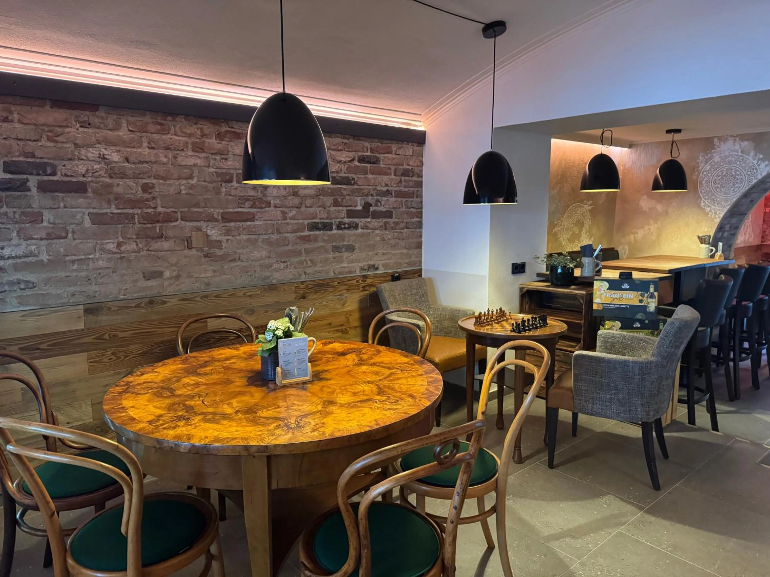 Restaurant/places to eat in Hotel Goldener Hirsch