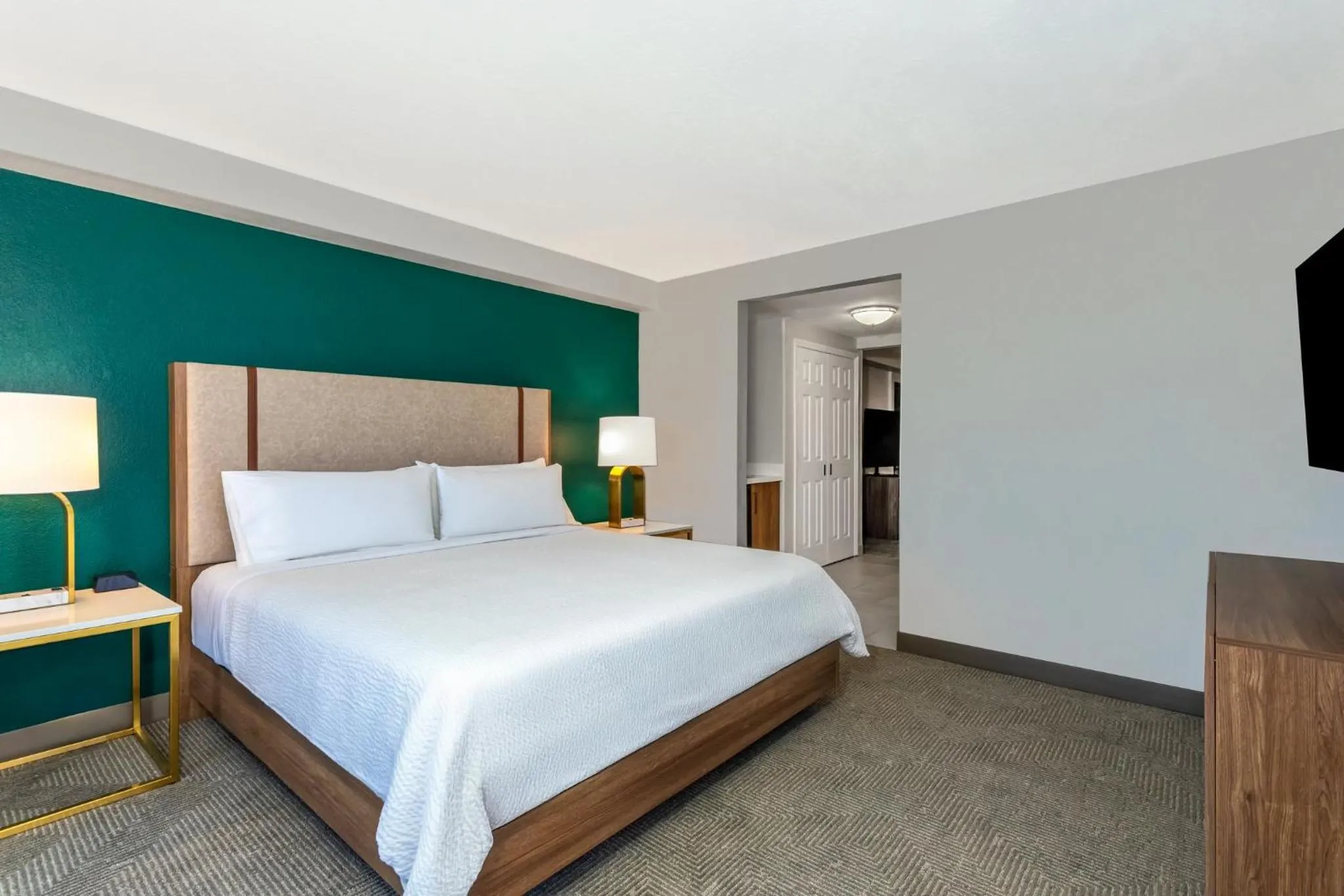 Photo of the whole room, Bed in Holiday Inn Hotel & Suites Daytona Beach On The Ocean by IHG