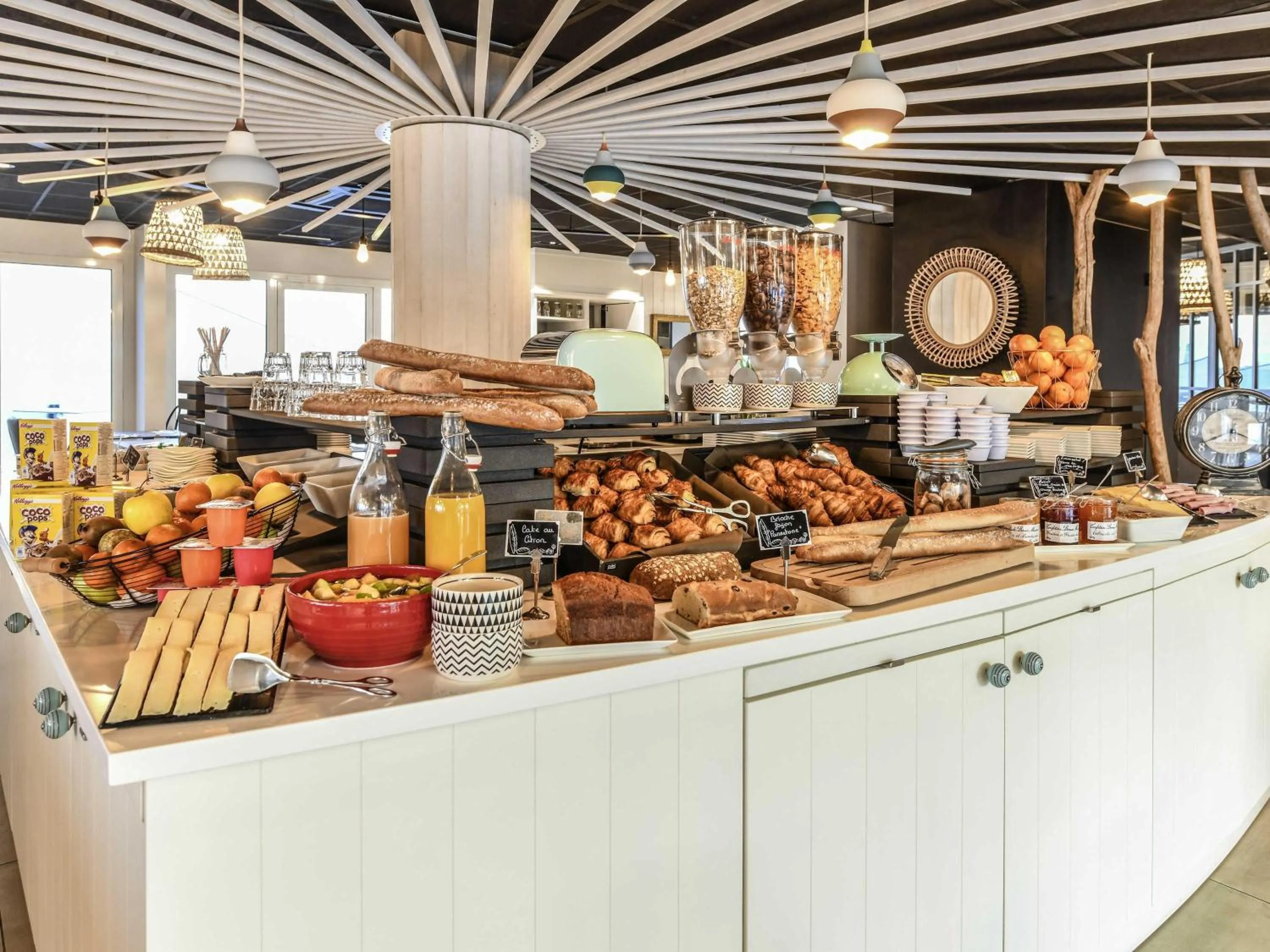 Breakfast in ibis styles La Rochelle Thalasso Chatelaillon