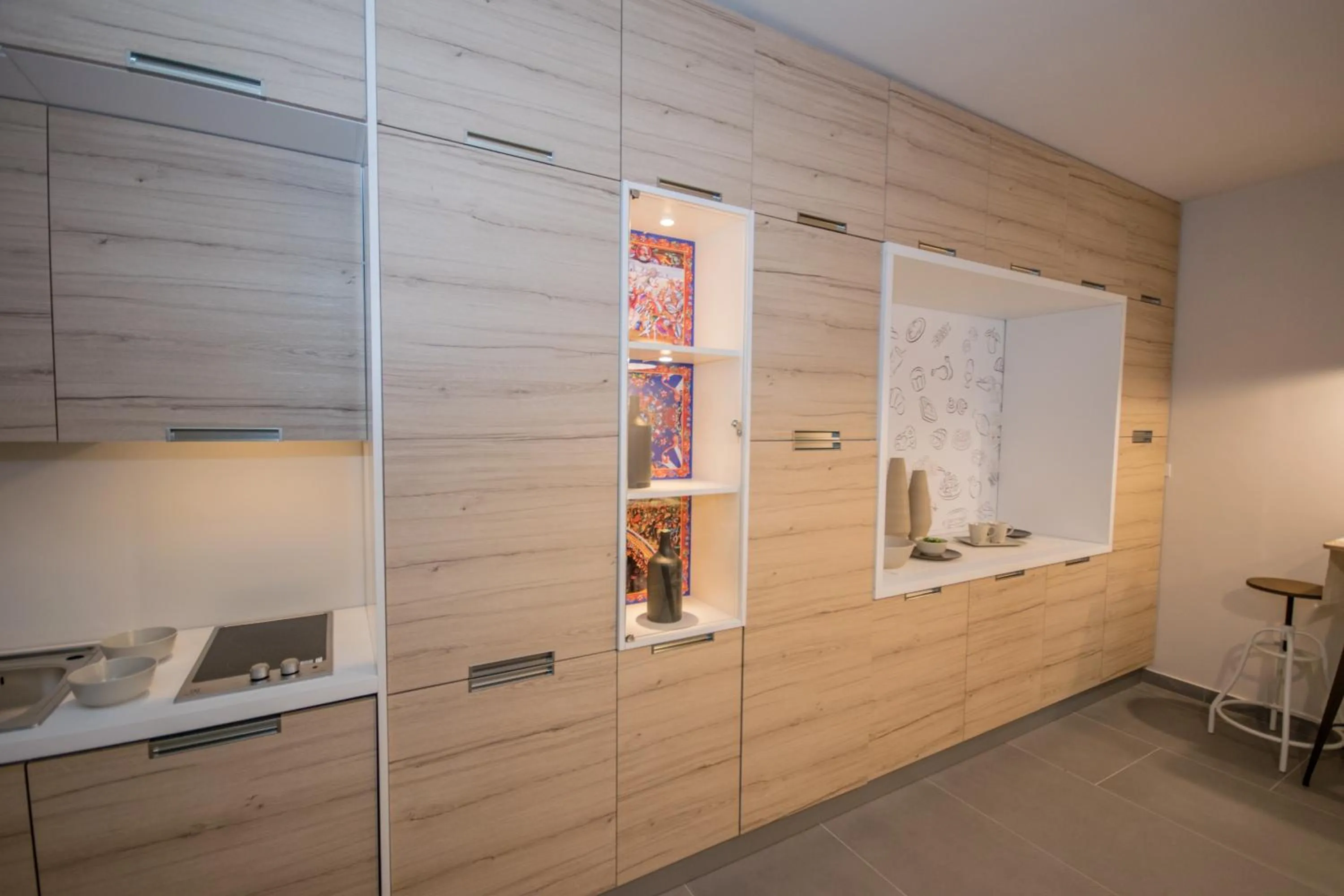 Communal lounge/ TV room in Namuri Rooms