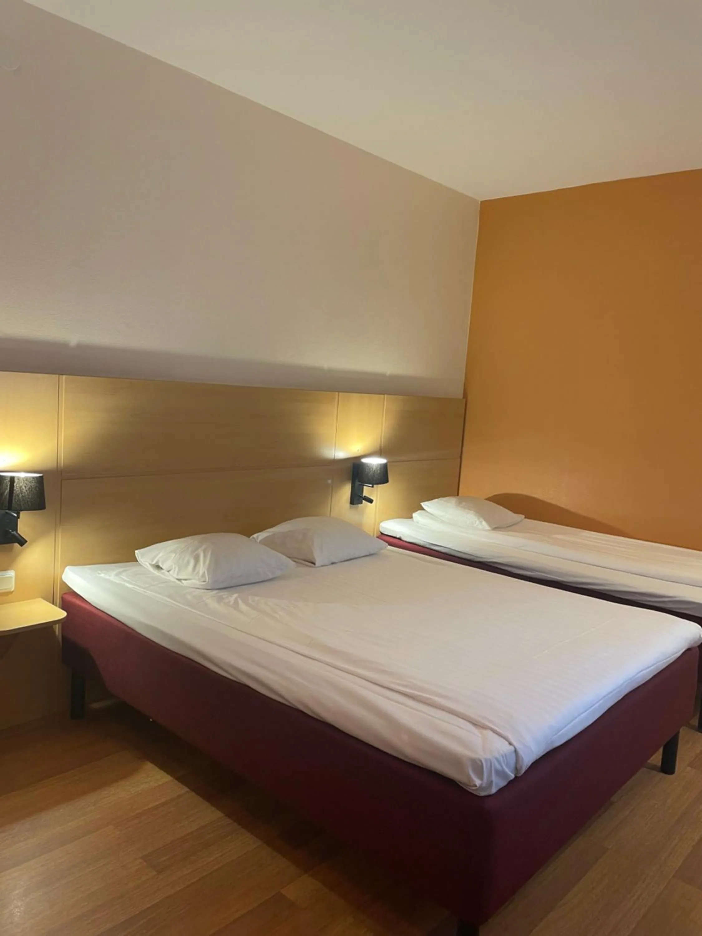 Bed in Good Morning Karlstad City