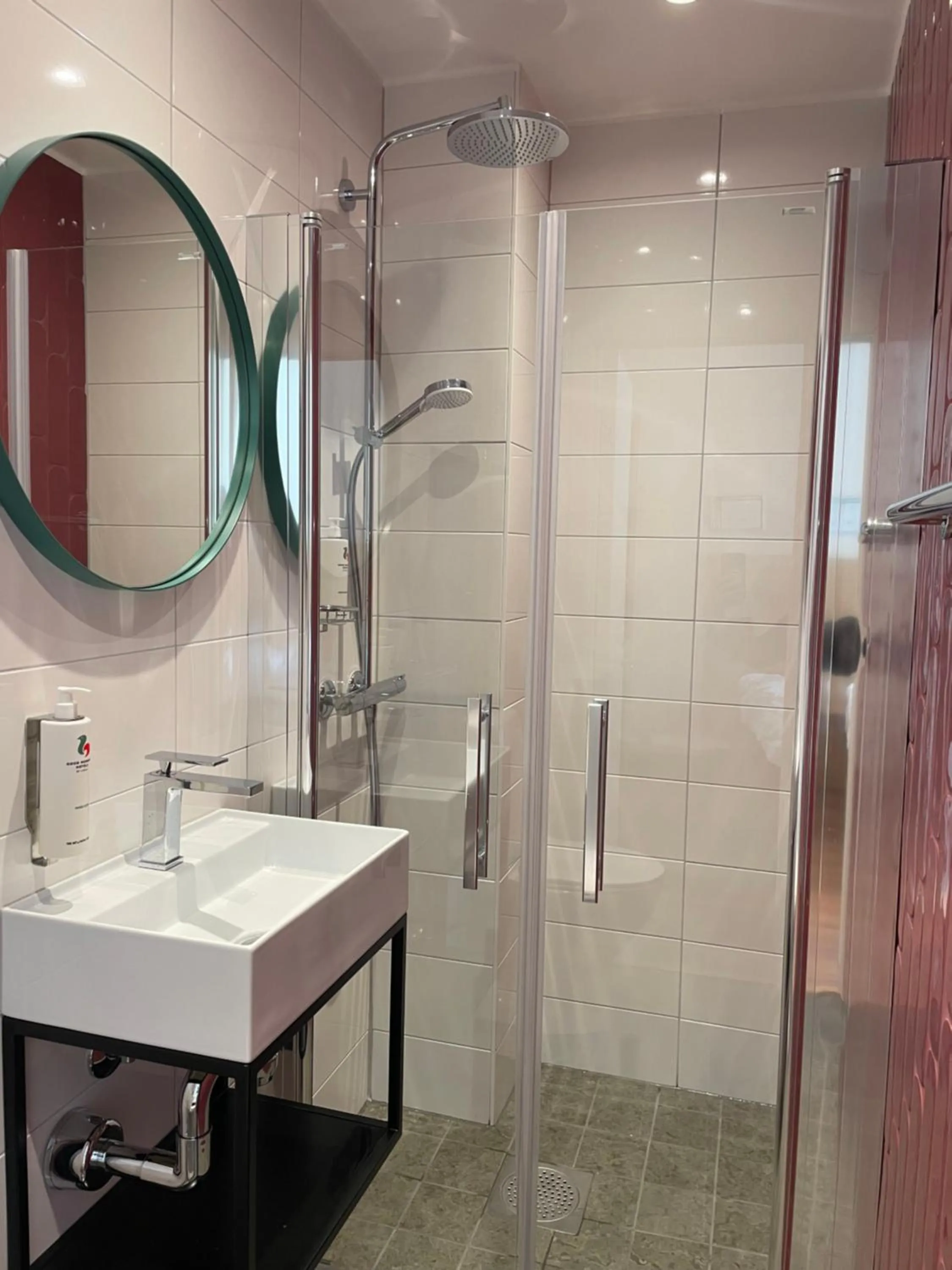 Property building in Good Morning Karlstad City