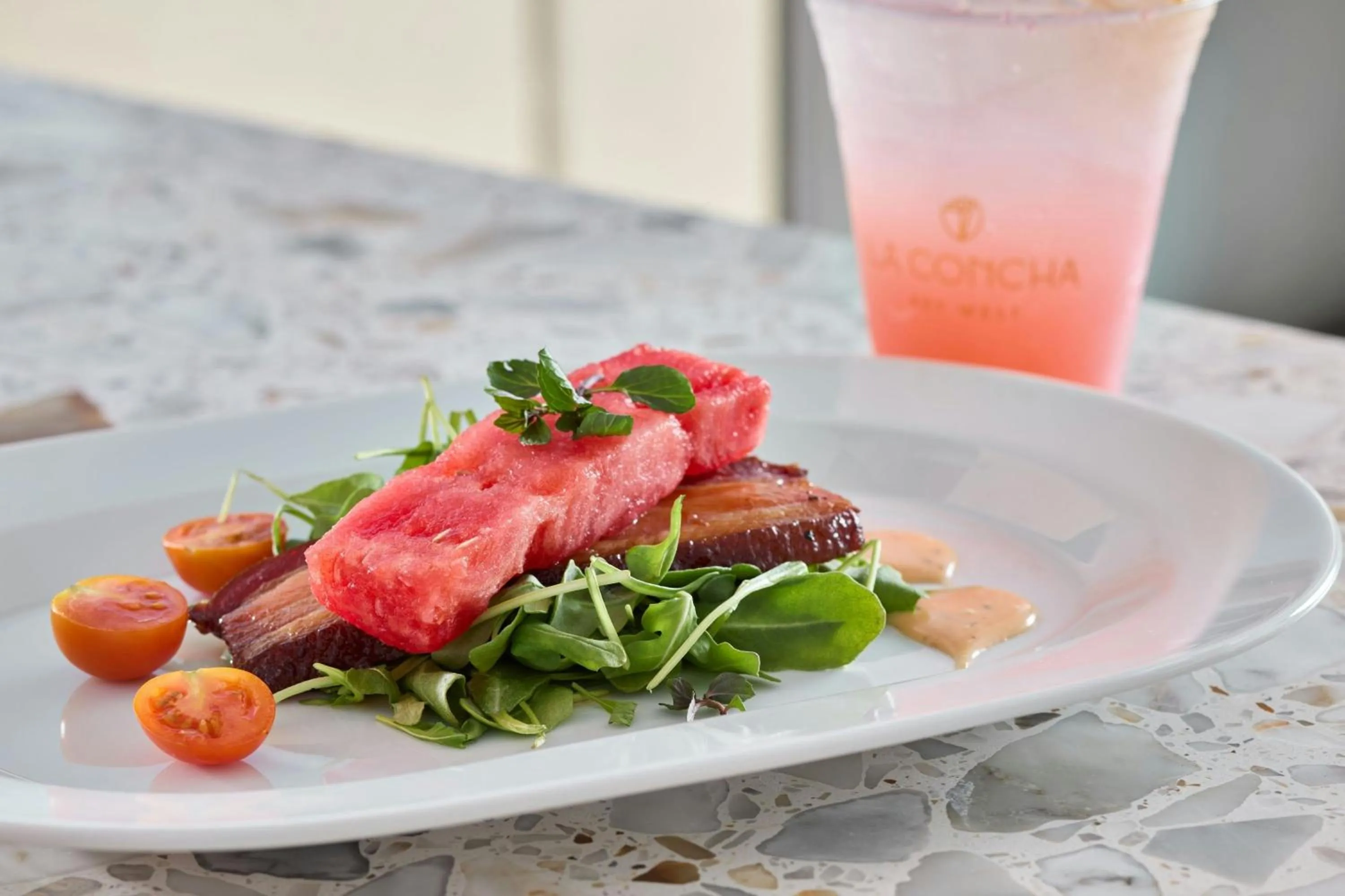 Swimming pool in La Concha Key West, Autograph Collection