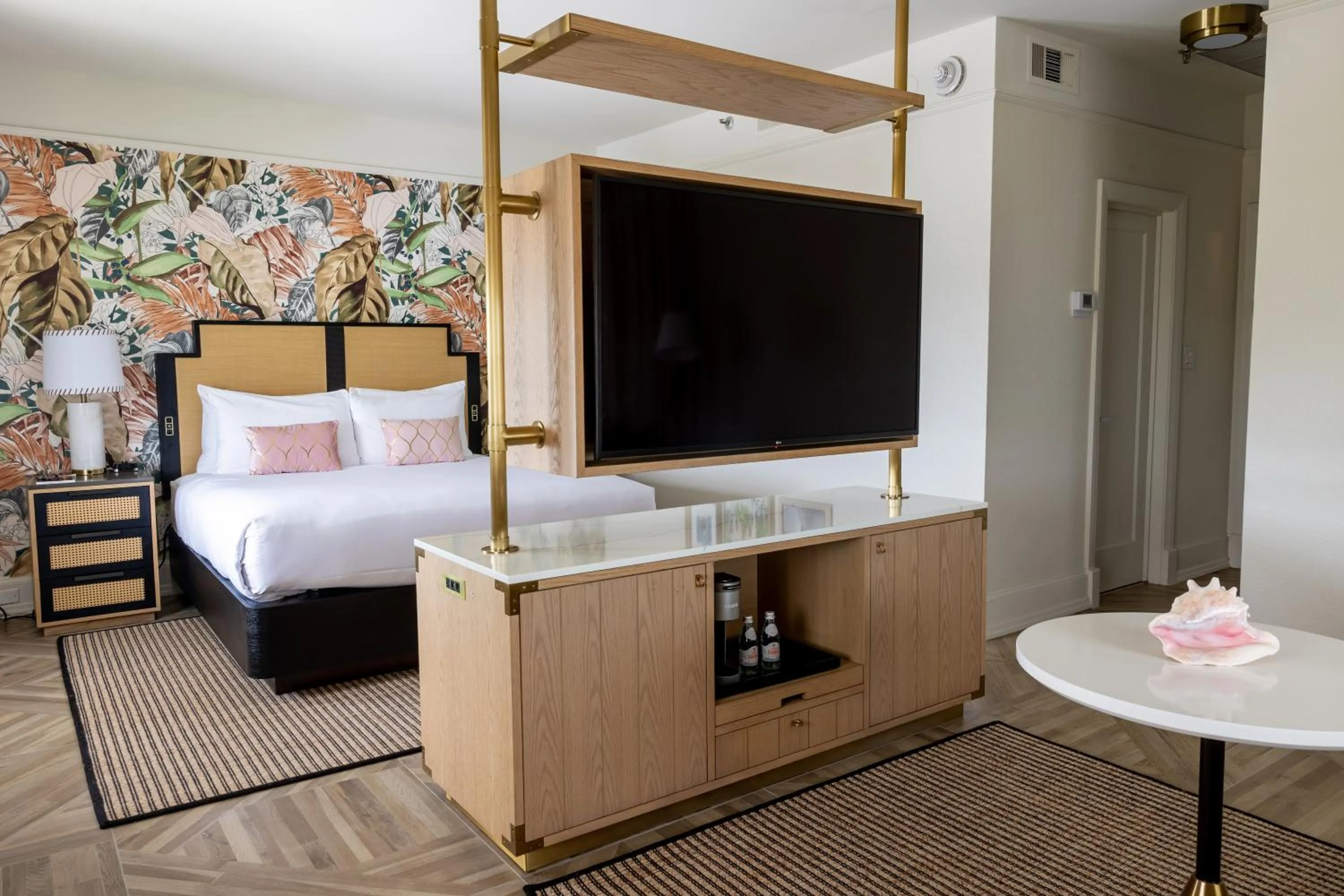 Bed in La Concha Key West, Autograph Collection