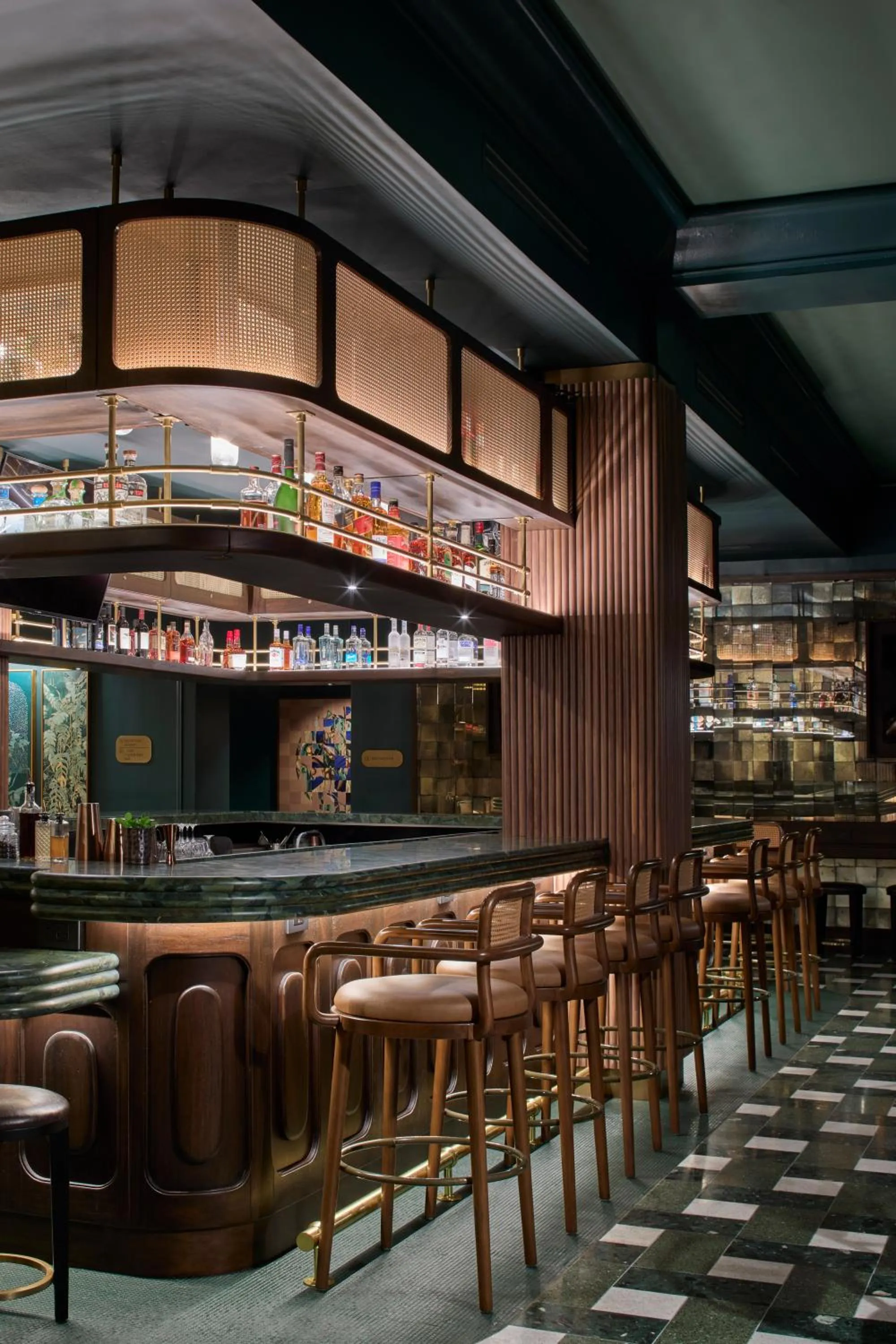 Restaurant/places to eat in La Concha Key West, Autograph Collection