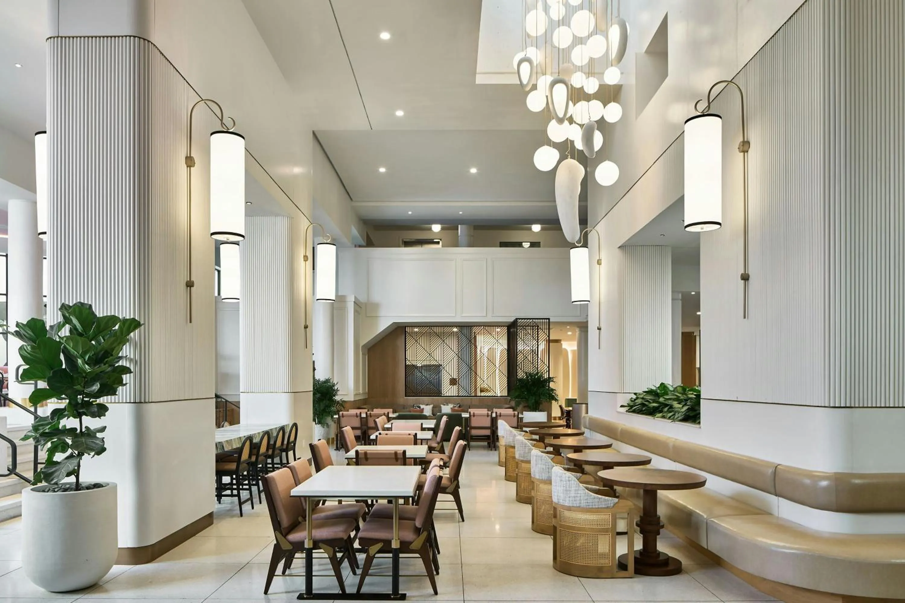 Restaurant/places to eat in La Concha Key West, Autograph Collection