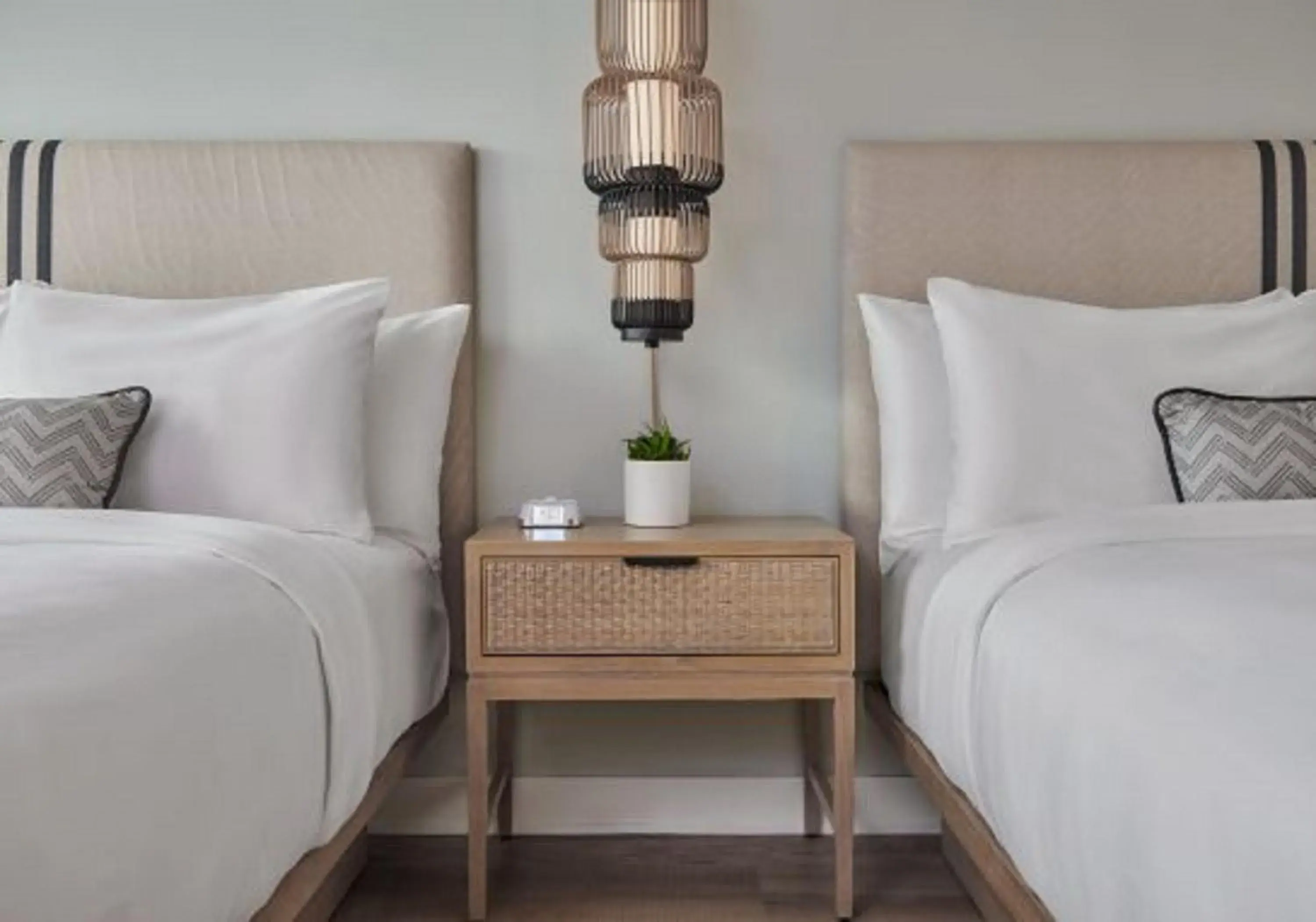 Standard Queen Room with Two Queen Beds in The Pierside Santa Monica Standard Queen Room with Two Queen Beds in The Pierside Santa Monica