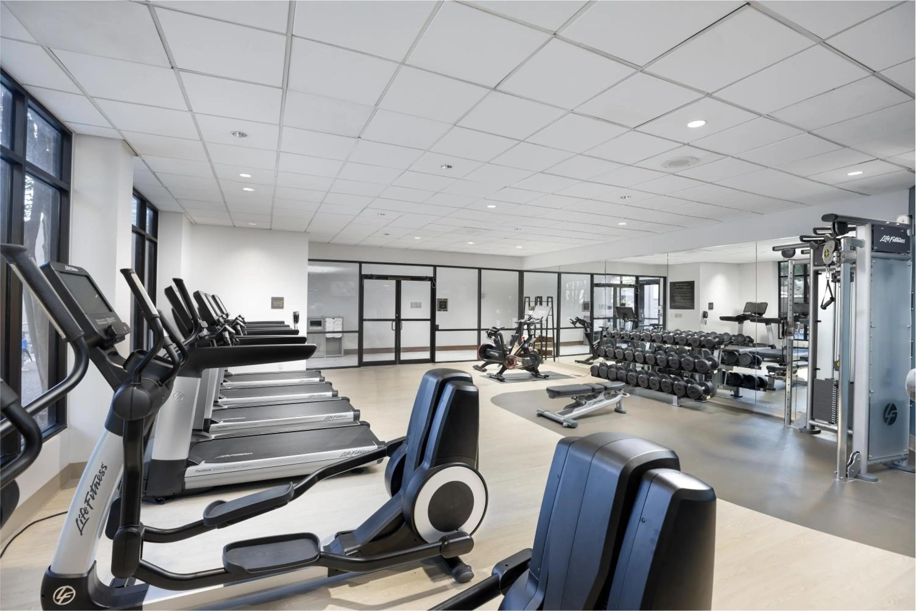 Fitness centre/facilities in DoubleTree by Hilton Houston Medical Center Hotel & Suites