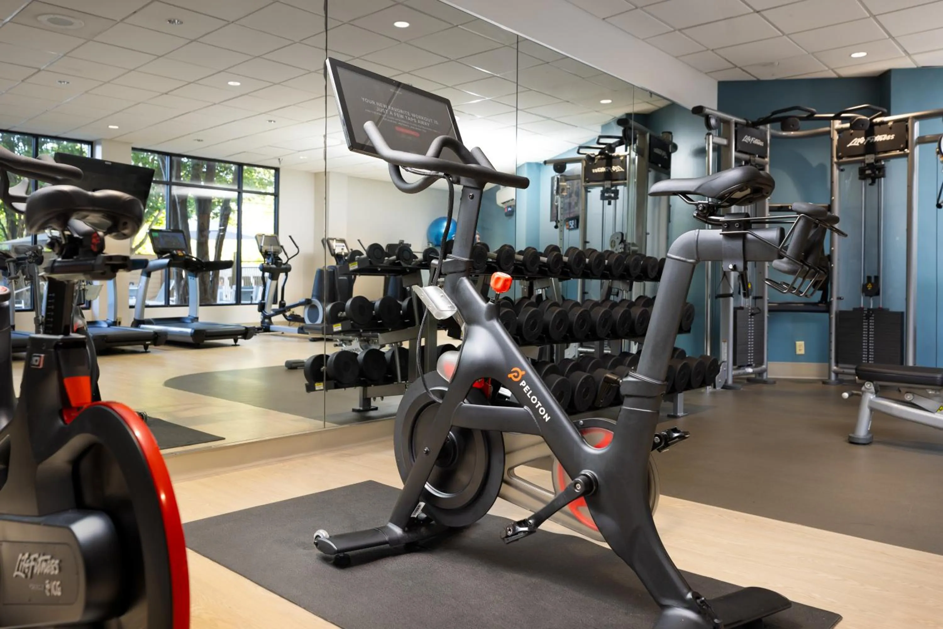 Fitness centre/facilities in DoubleTree by Hilton Houston Medical Center Hotel & Suites