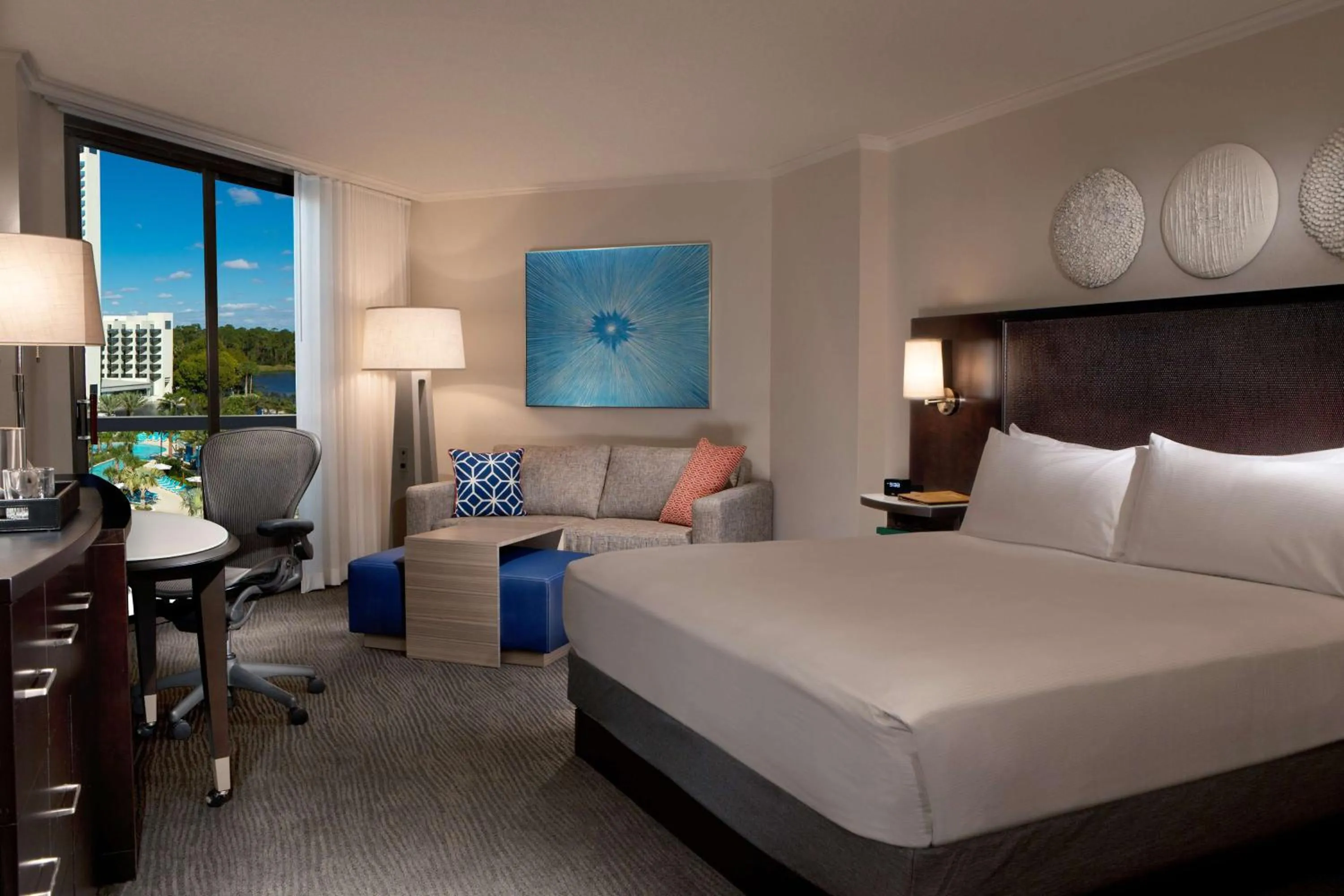 Bedroom, Bed in Hilton Orlando Buena Vista Palace - Disney Springs Area