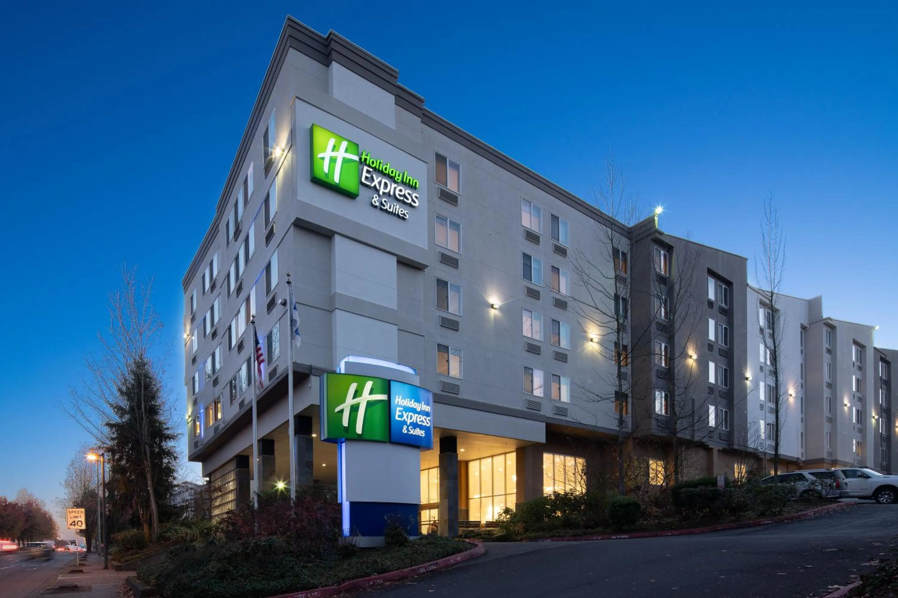 Property building in Holiday Inn Express Seattle - Sea-Tac Airport by IHG
