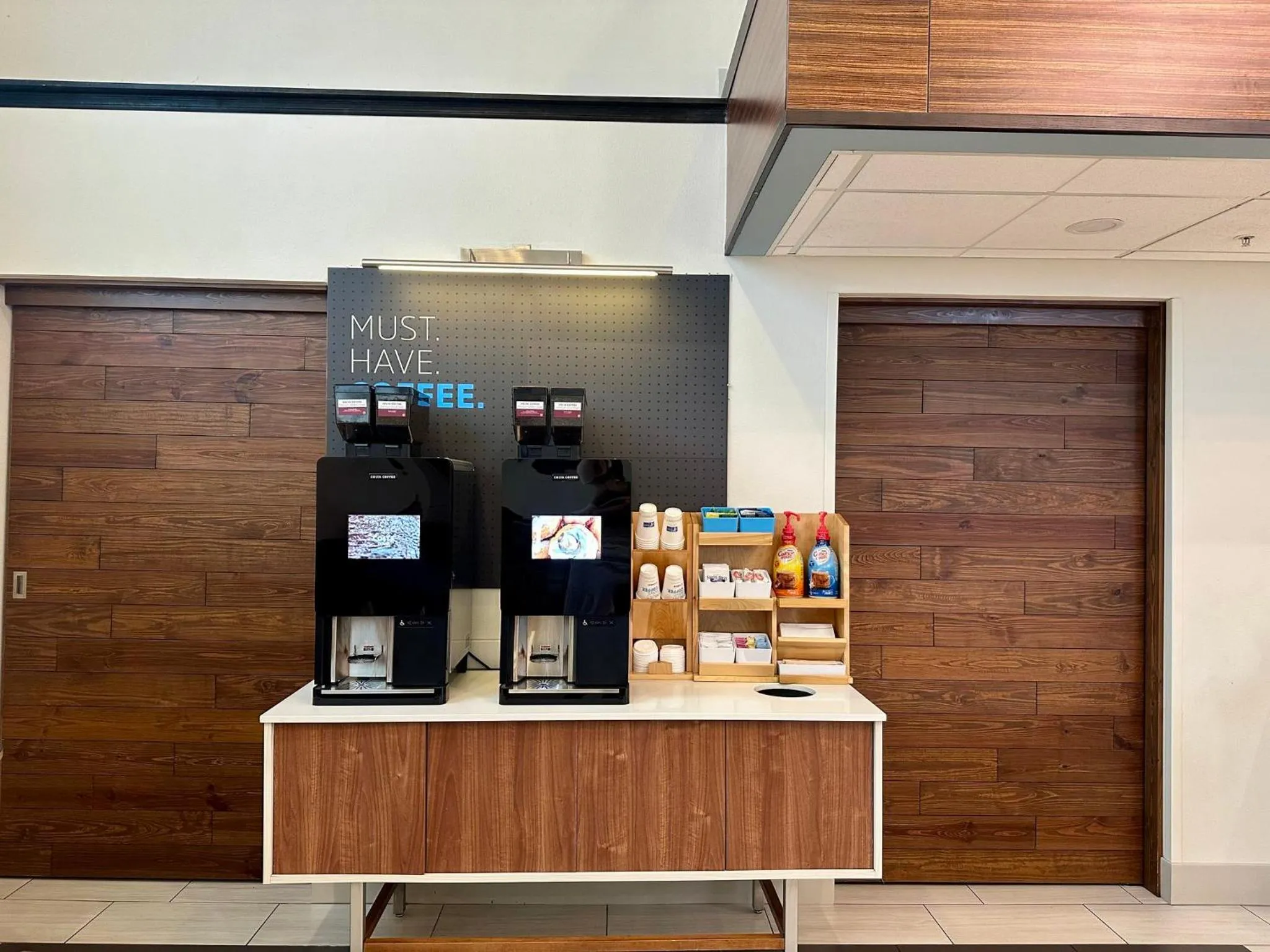 Breakfast in Holiday Inn Express Seattle - Sea-Tac Airport by IHG