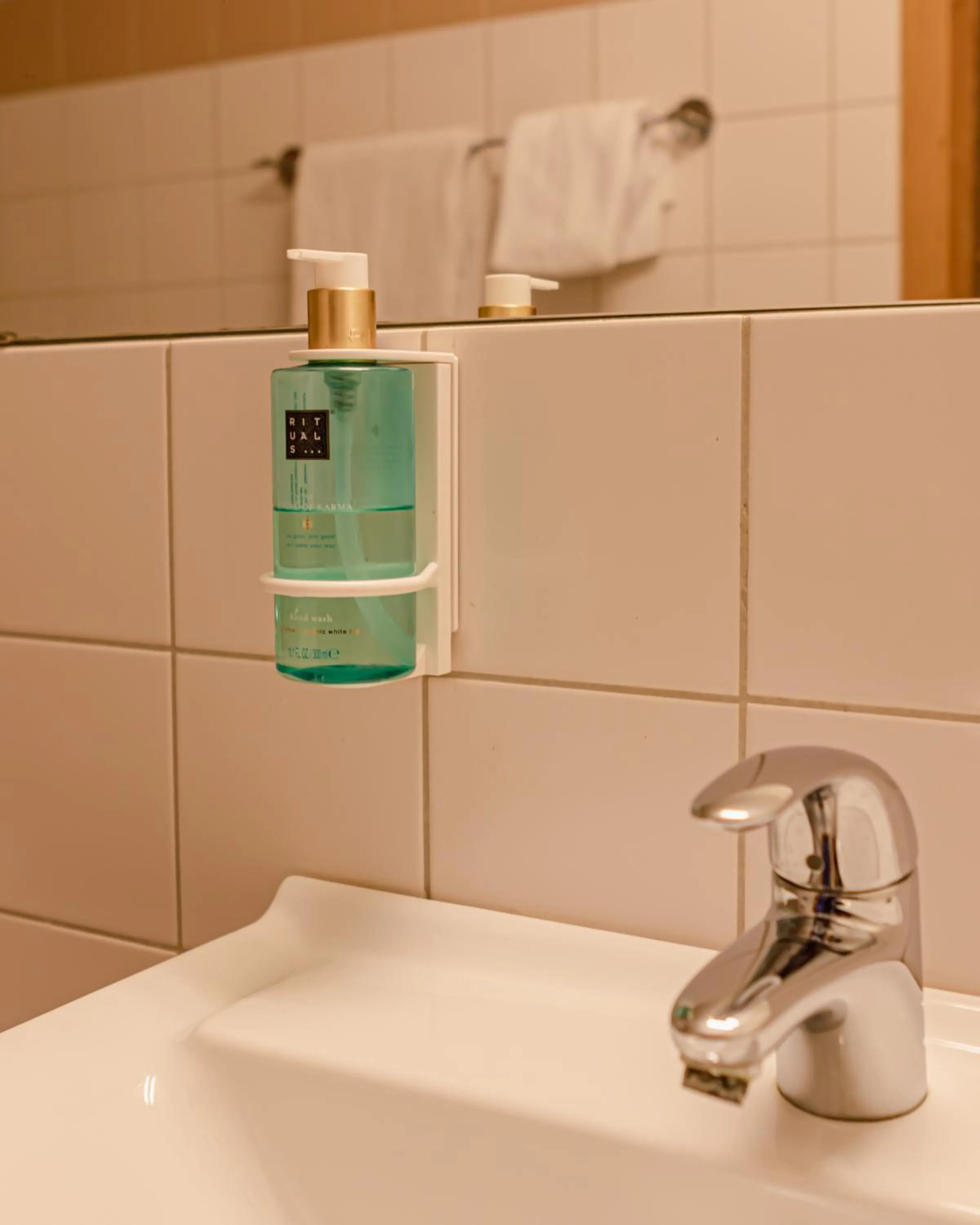 Bathroom in First Hotel Jörgen Kock