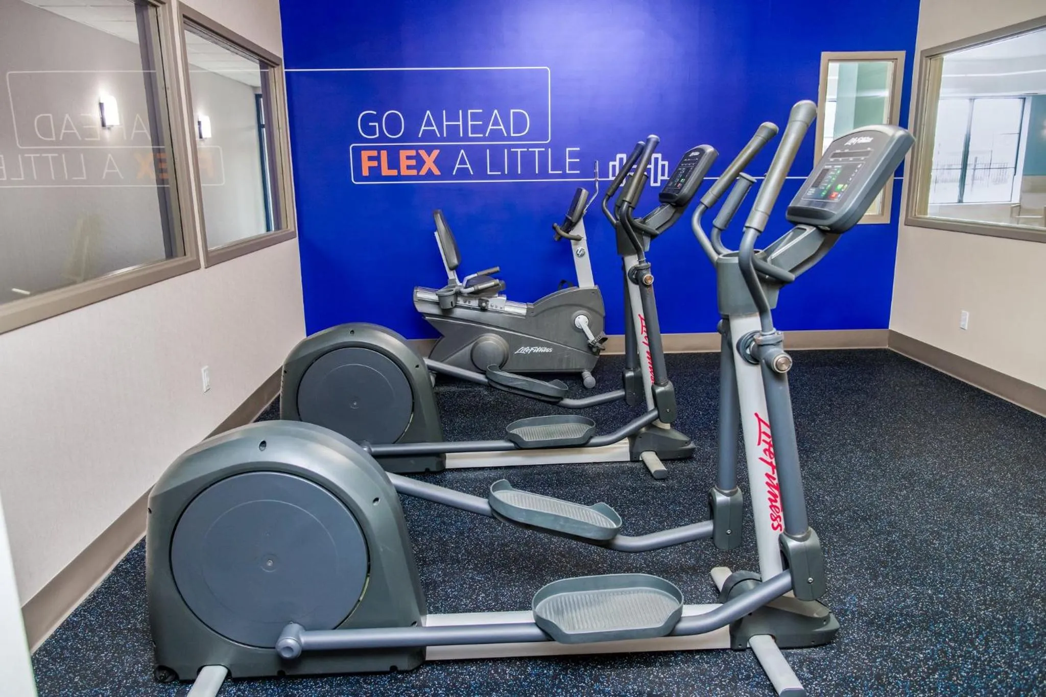 Fitness centre/facilities in Holiday Inn Express Hotel & Suites Pittsburgh-South Side by IHG