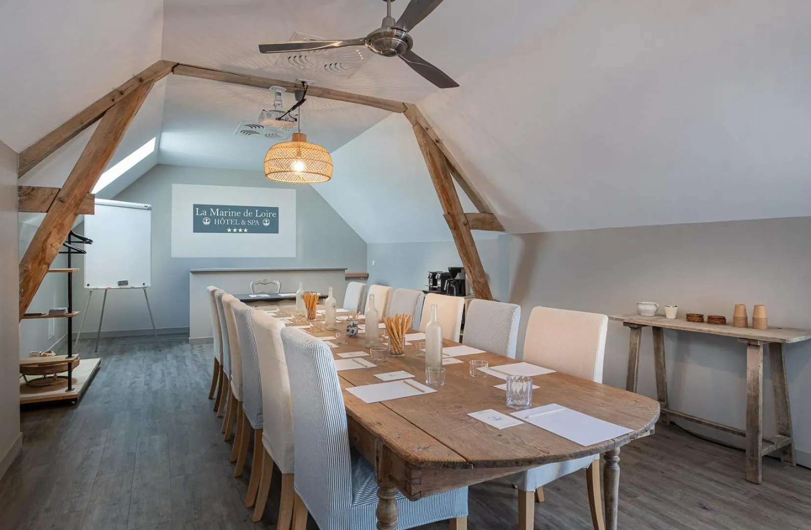 Meeting/conference room in La Marine de Loire Hôtel & Spa