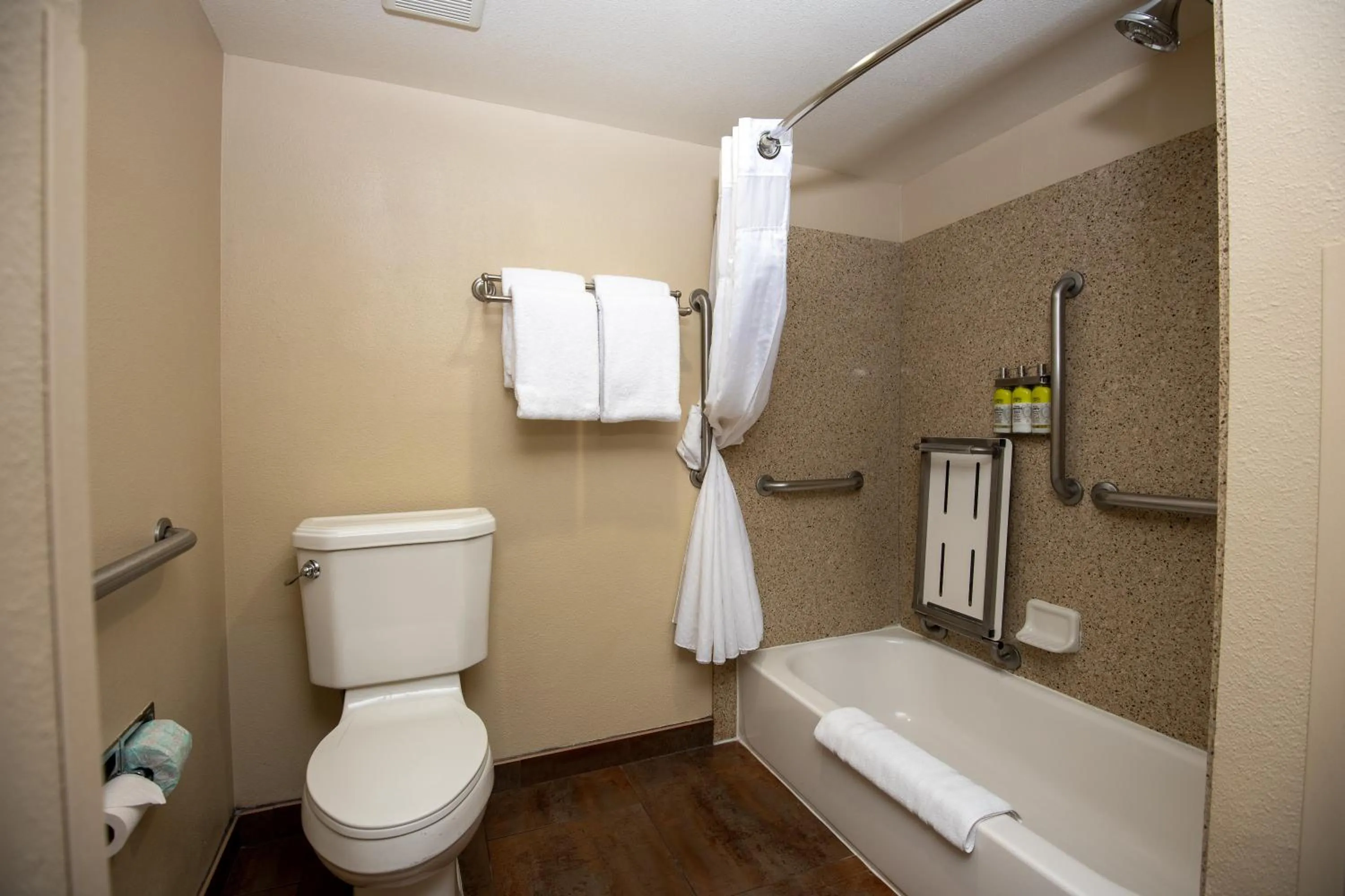 Bathroom in Grand Canyon Hotel & Suites