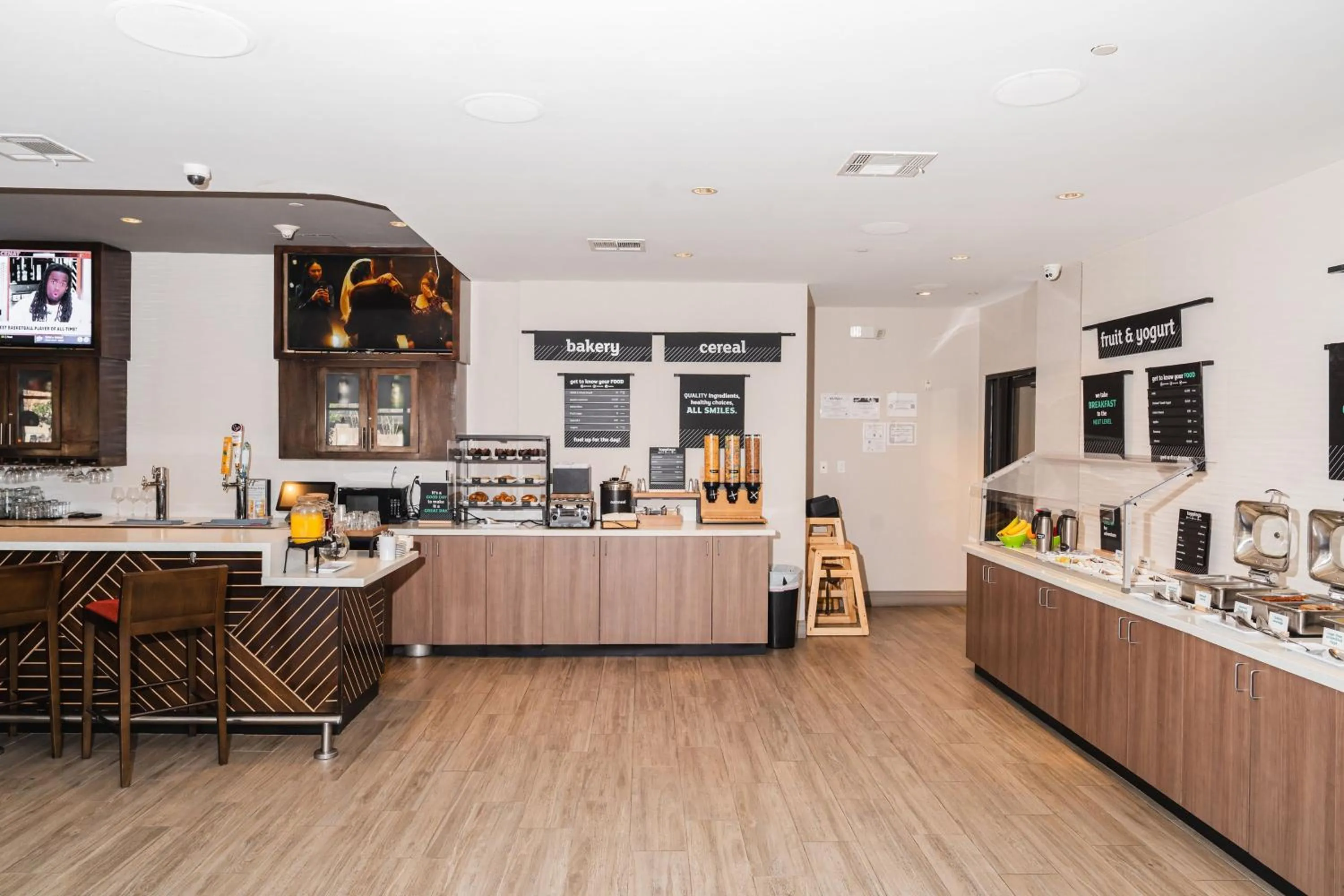 Breakfast in Holiday Inn Hou Energy Corridor Eldridge by IHG