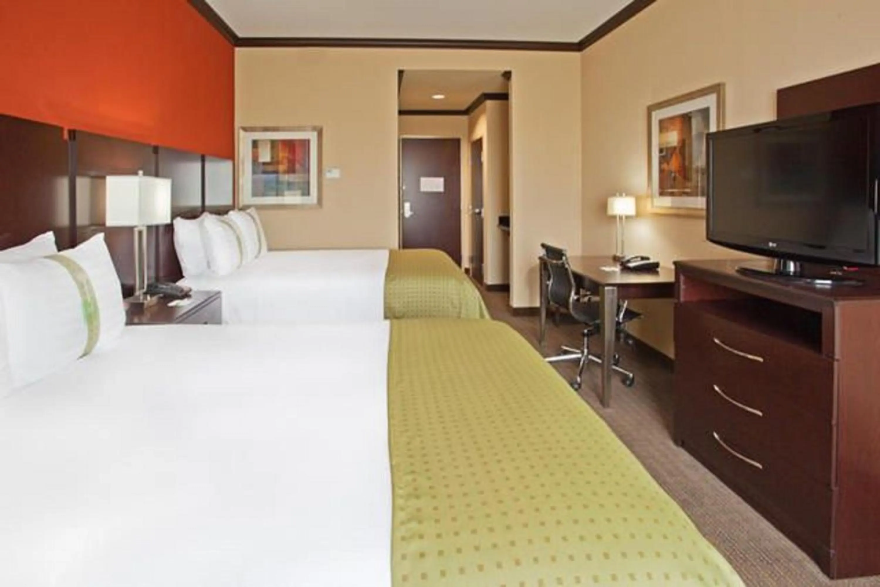Superior King Room with Two King Beds in Holiday Inn Hou Energy Corridor Eldridge by IHG