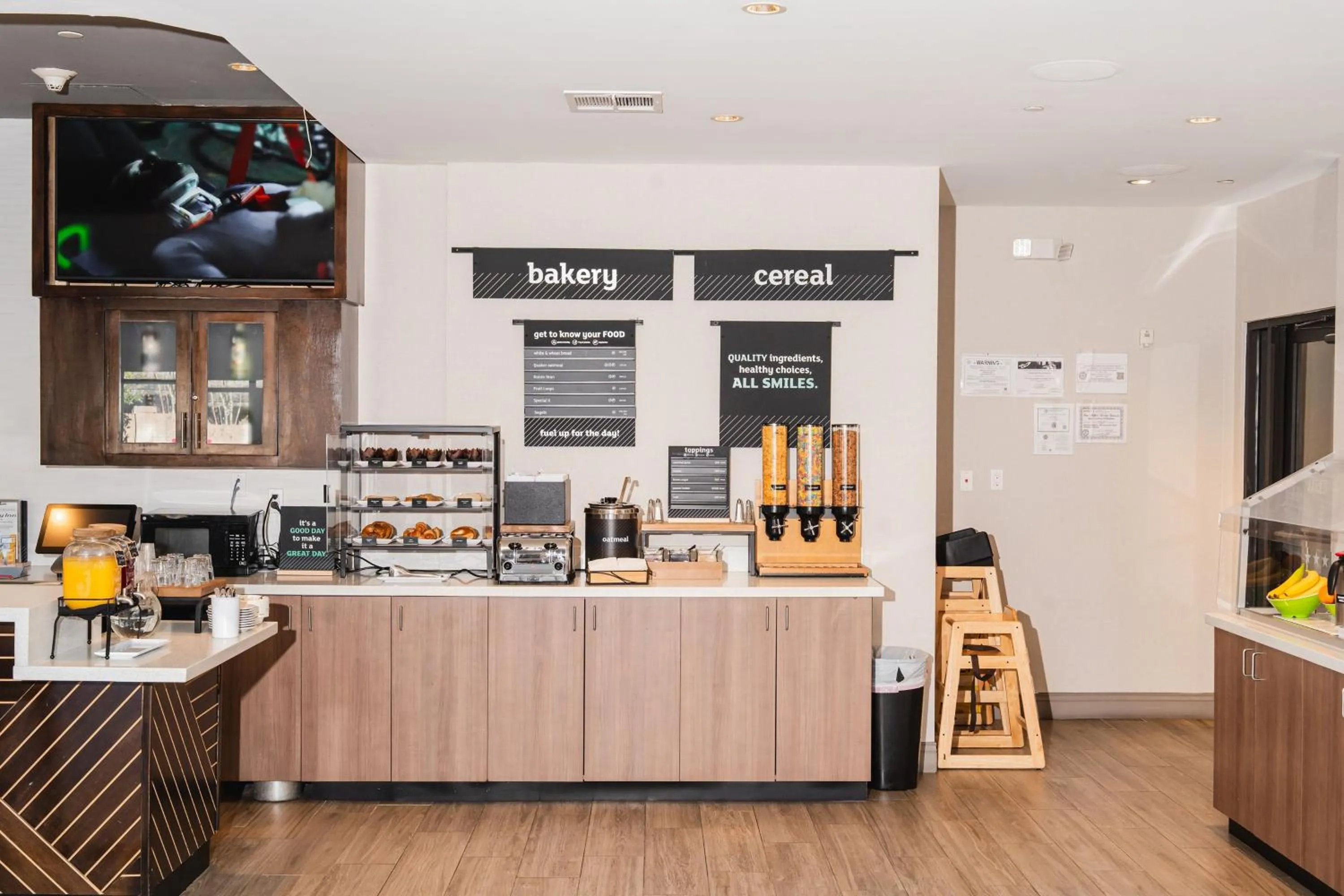 Breakfast in Holiday Inn Hou Energy Corridor Eldridge by IHG