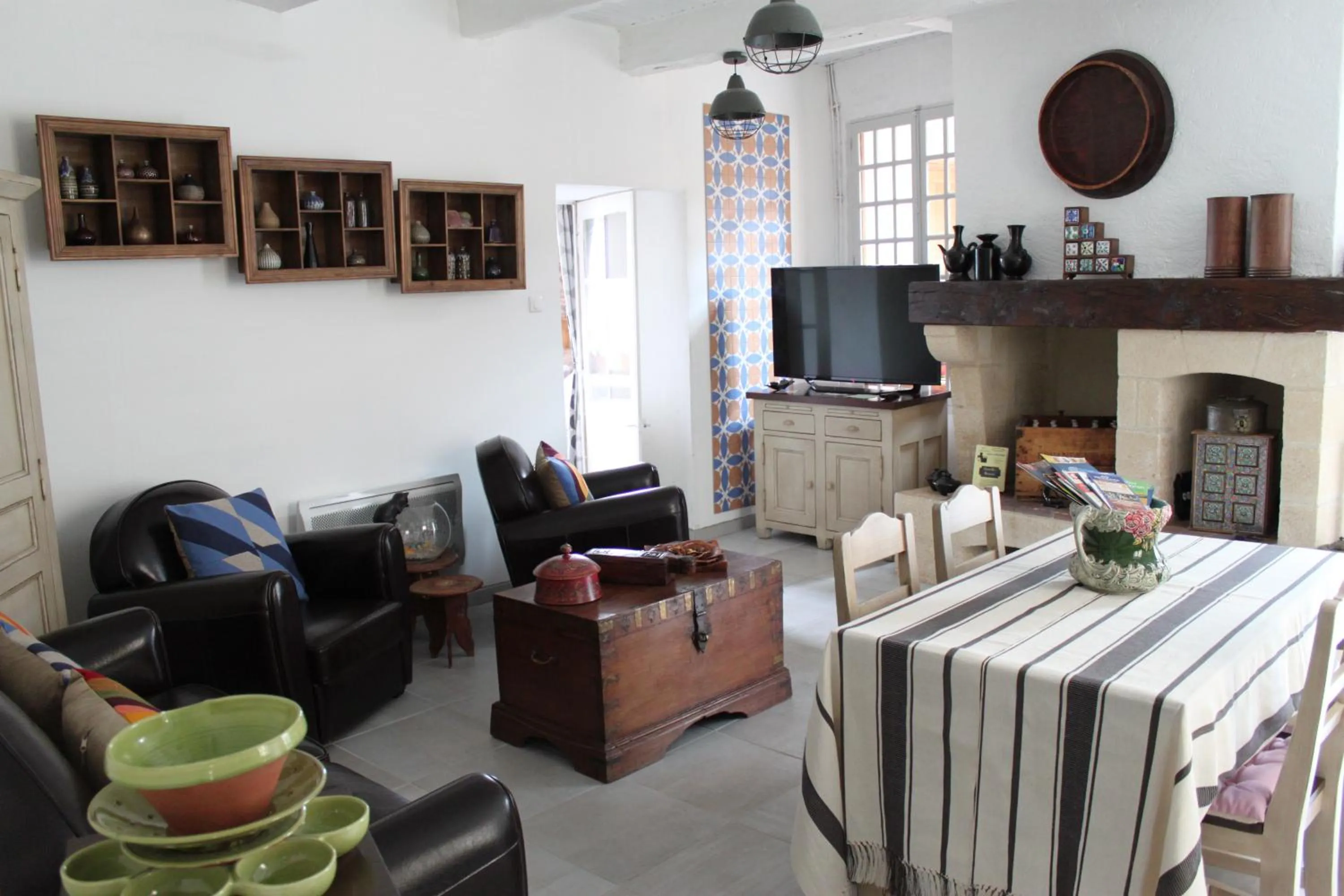 Living room in D'Ici et D'Ailleurs