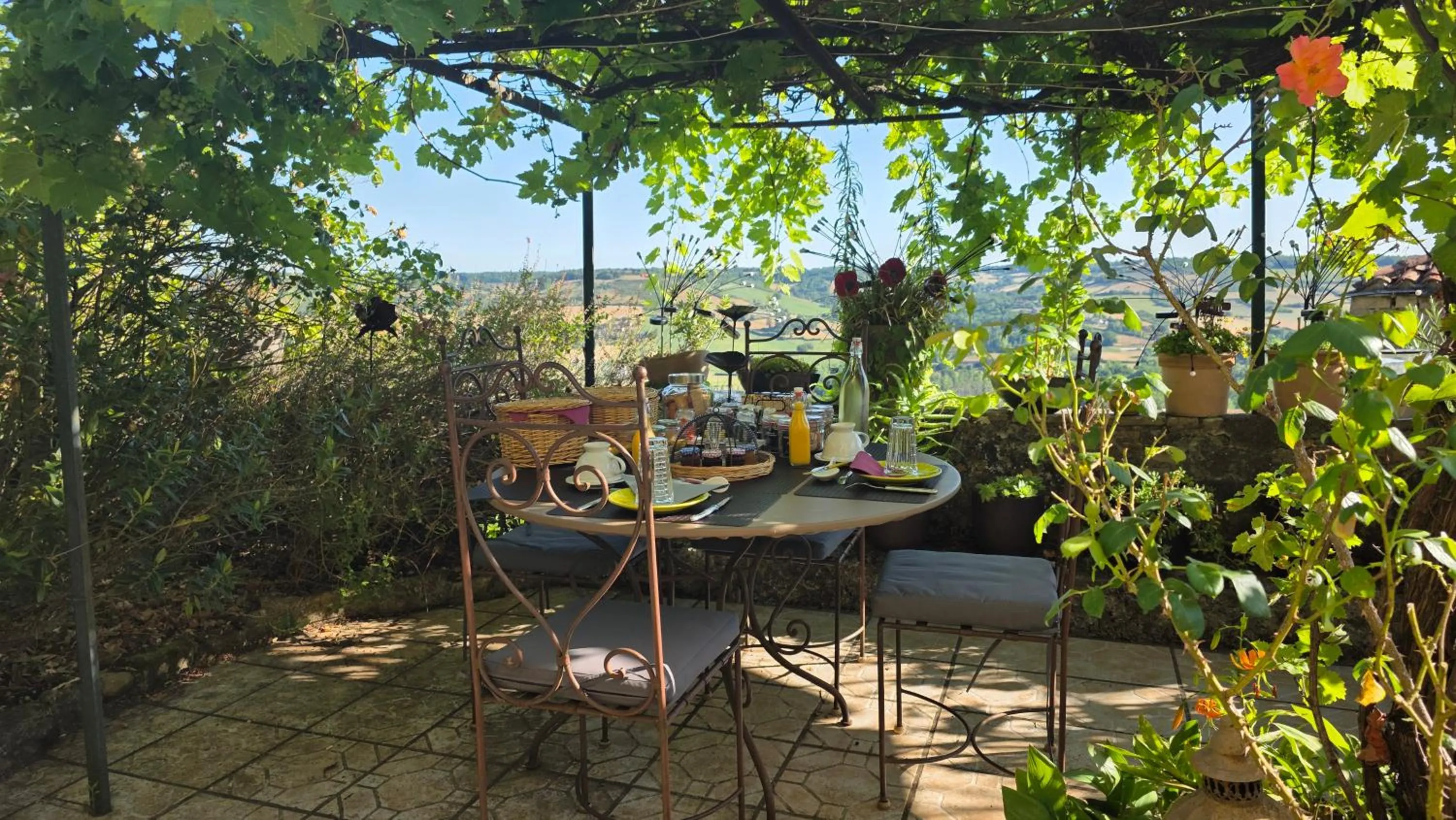 Breakfast in D'Ici et D'Ailleurs