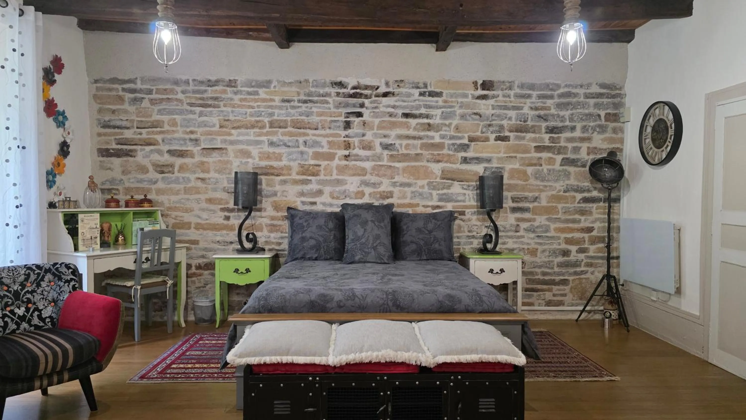 Bed in D'Ici et D'Ailleurs