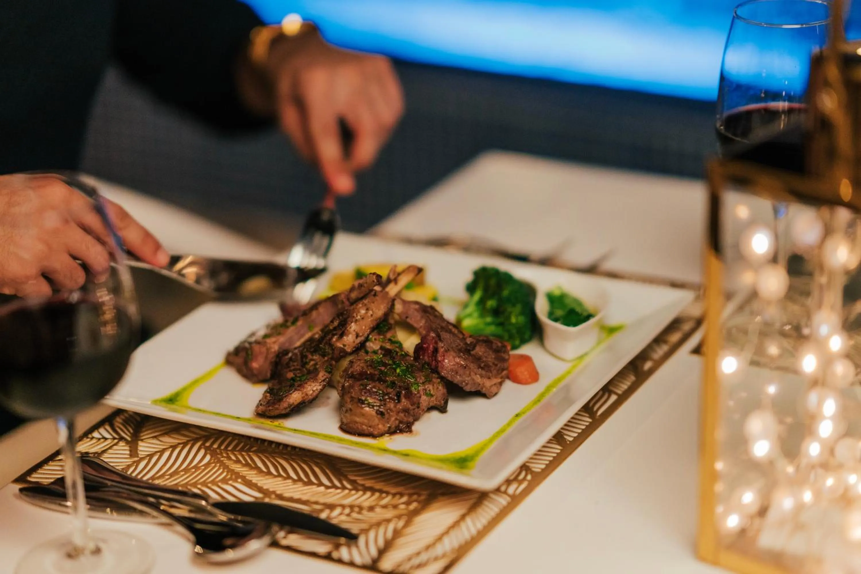 Restaurant/places to eat in Ocean Z Boutique Hotel