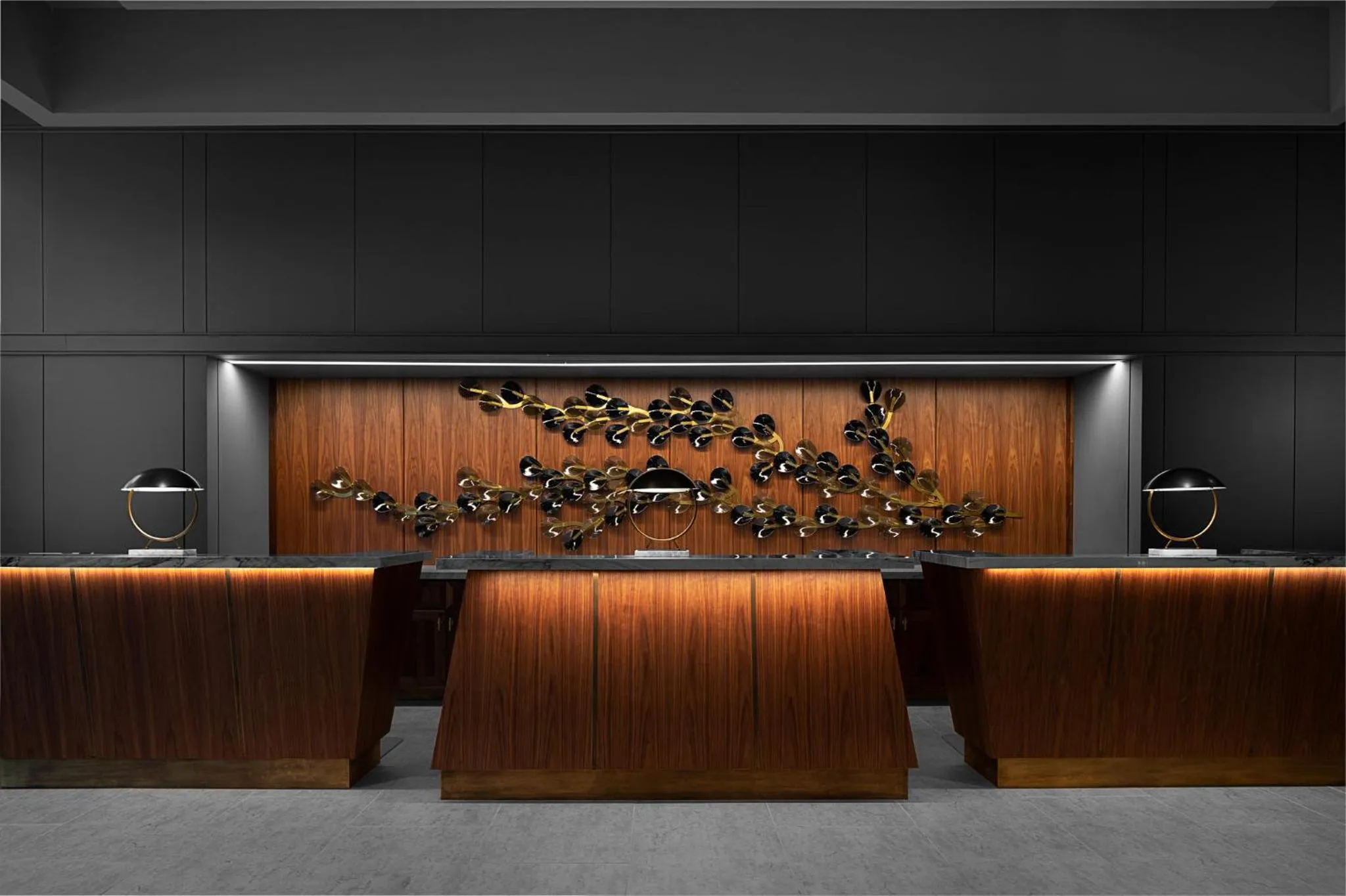 Property building in Crowne Plaza Atlanta Perimeter at Ravinia by IHG