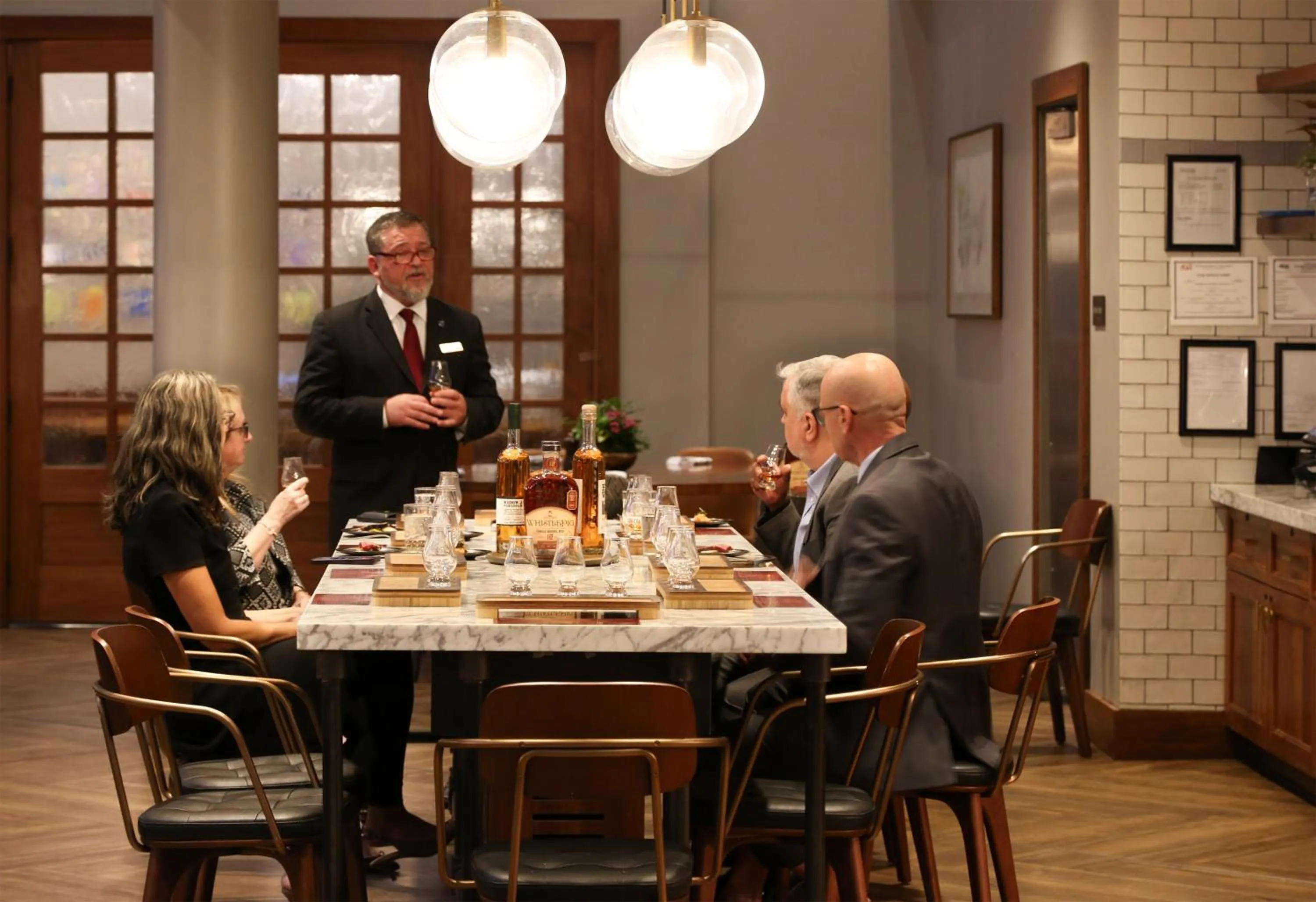 Restaurant/places to eat in Crowne Plaza Atlanta Perimeter at Ravinia by IHG