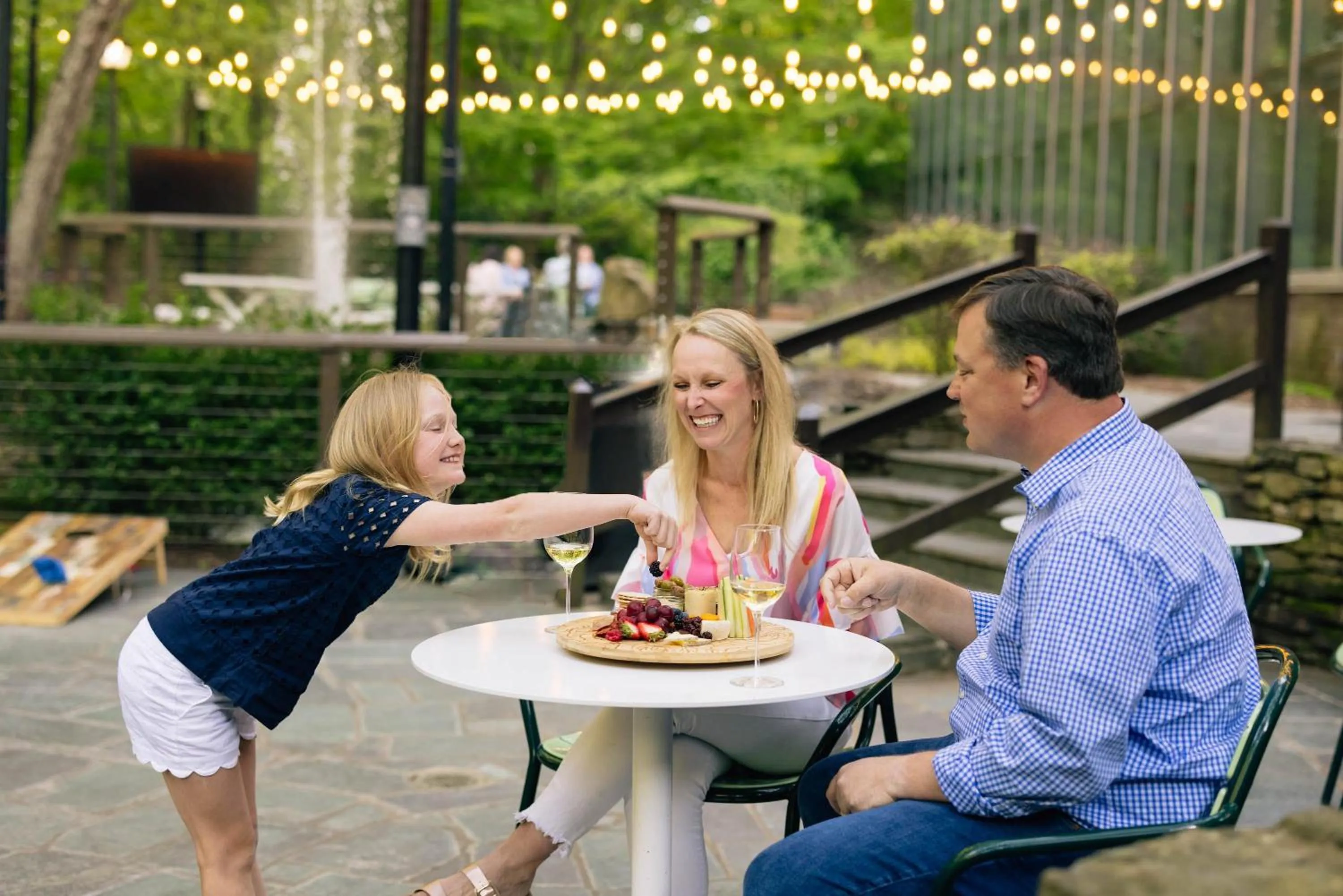 Restaurant/places to eat in Crowne Plaza Atlanta Perimeter at Ravinia by IHG