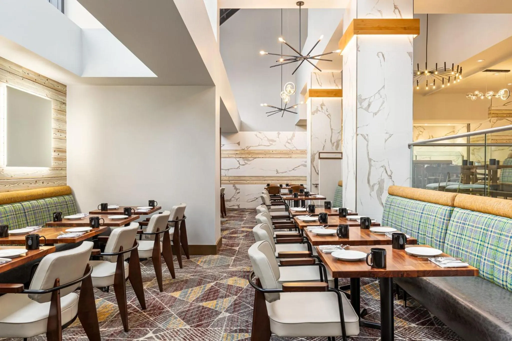 Restaurant/places to eat in Crowne Plaza Seattle - Newly Renovated - an IHG Hotel